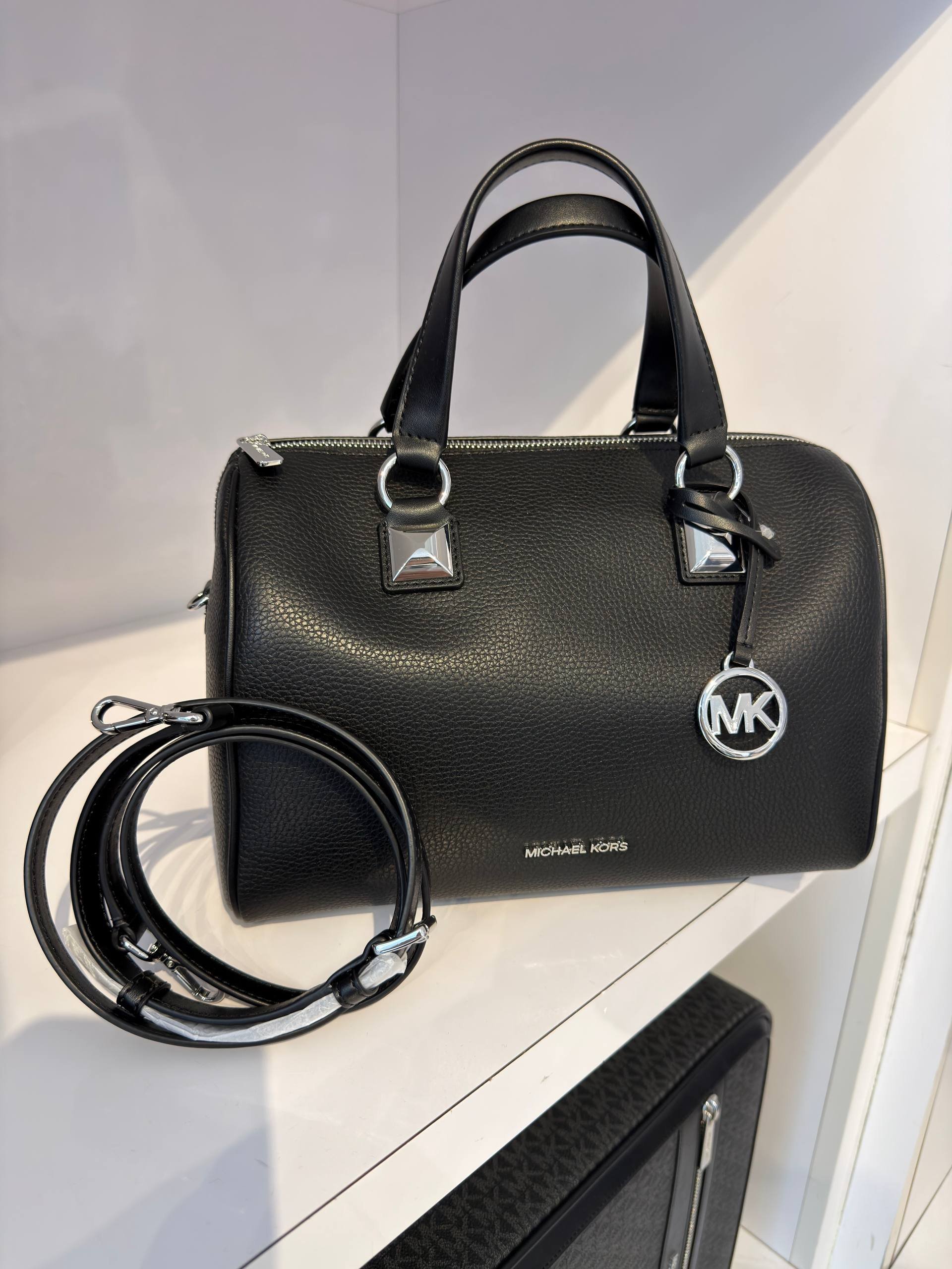 BOLSA GRAYSON DE MÃO COM ALÇA EXTRA