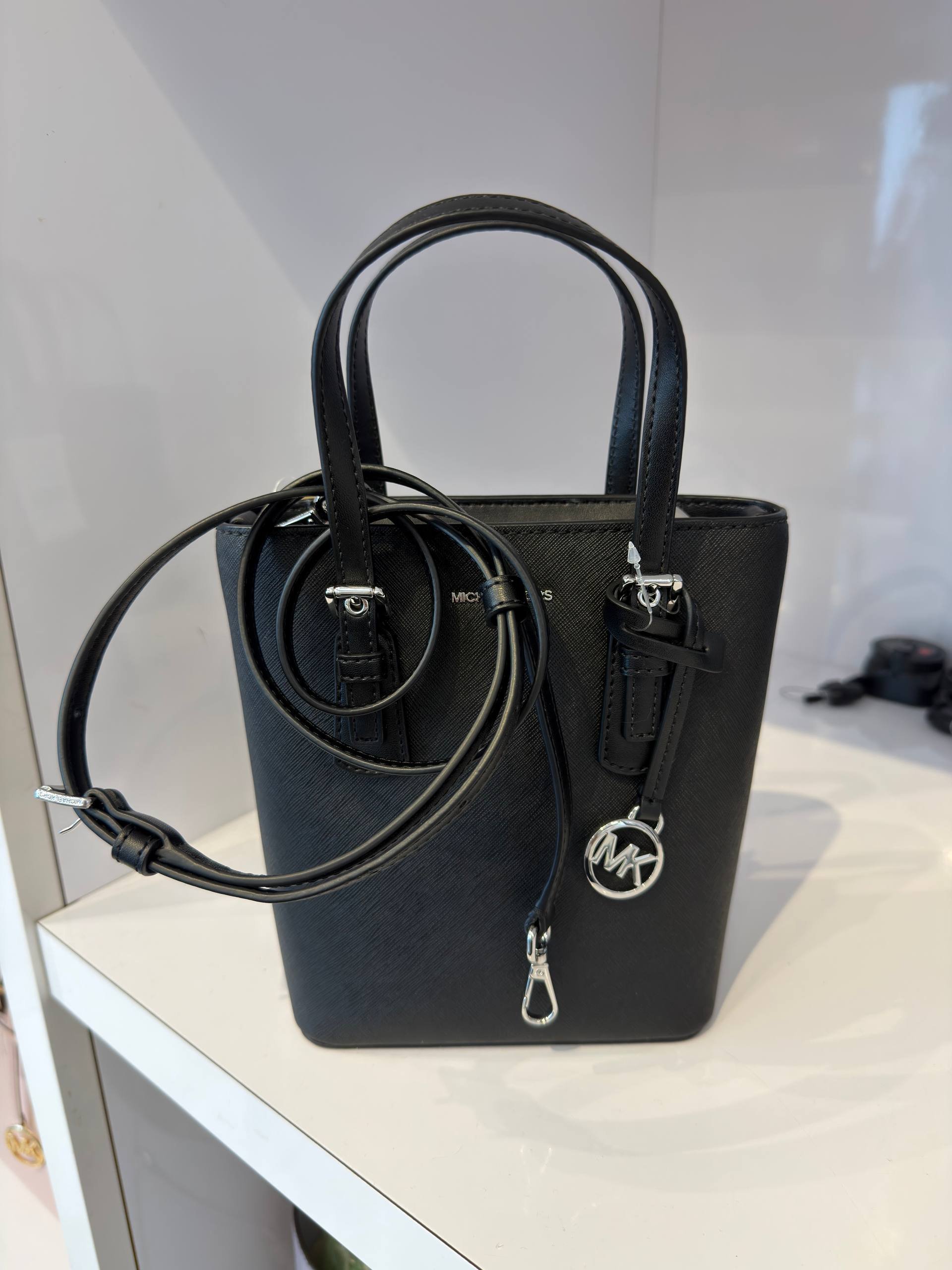 BOLSA VOYAGER COM ALÇA EXTRA
