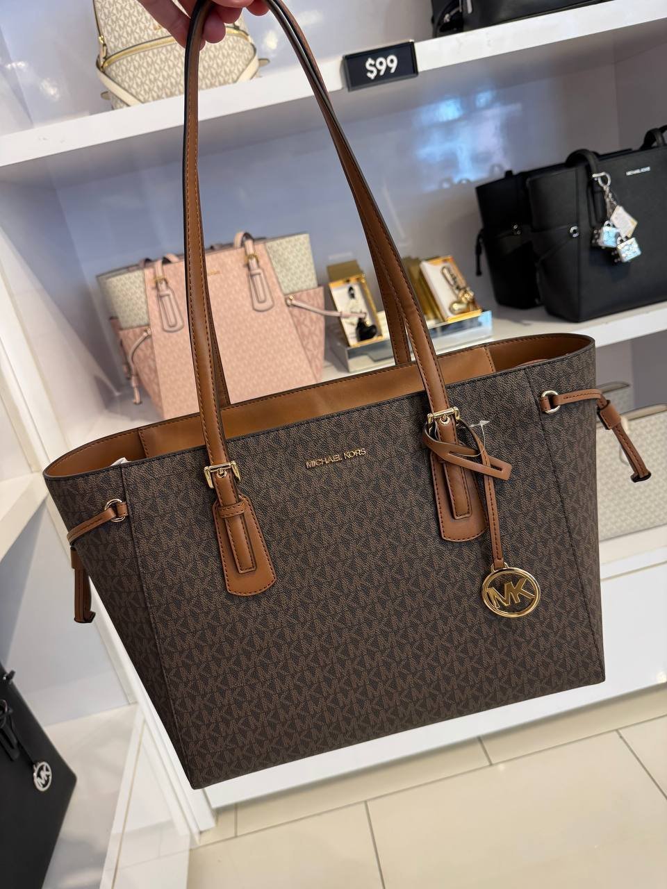 VOYAGER TOTE