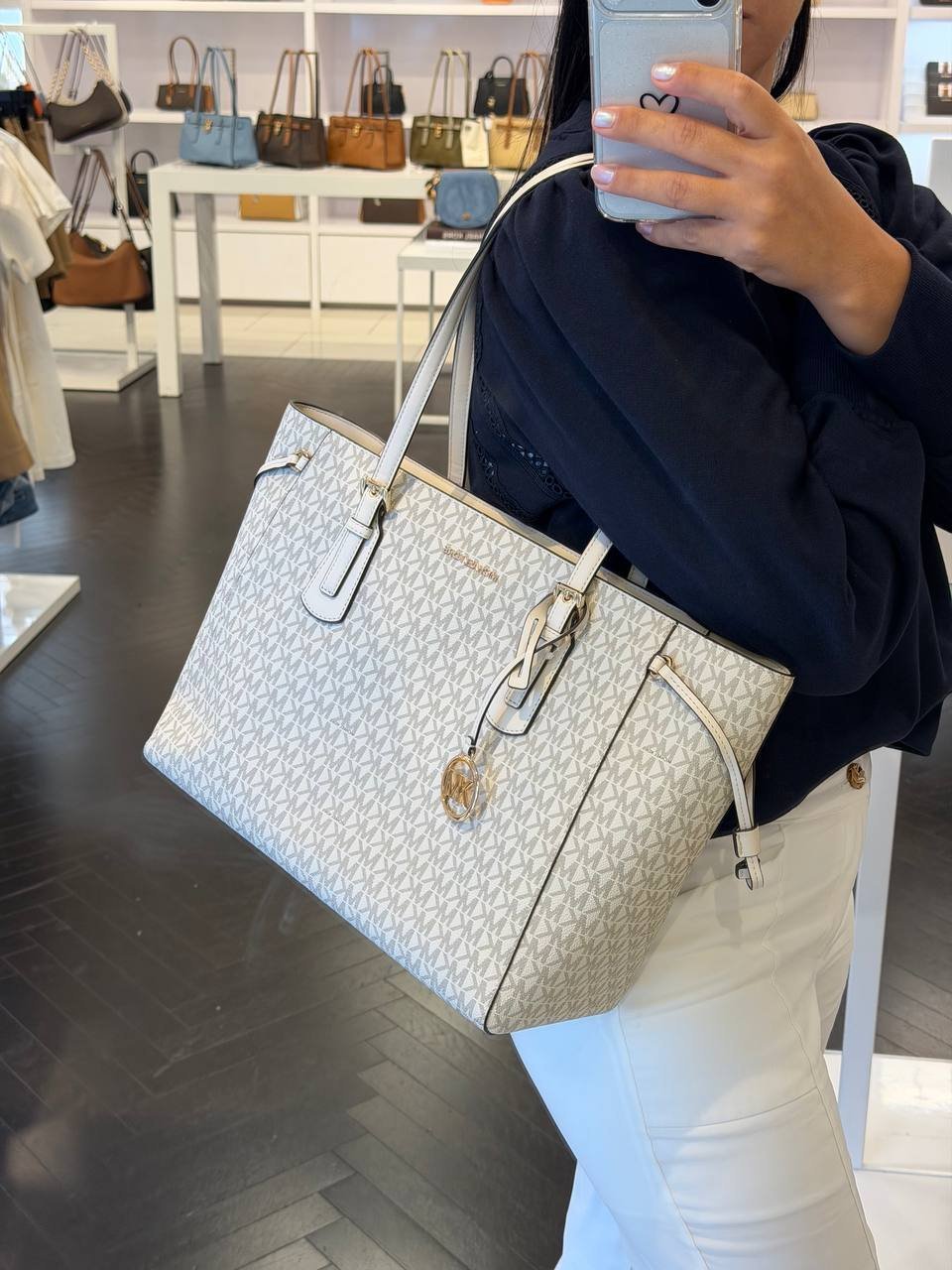VOYAGER TOTE