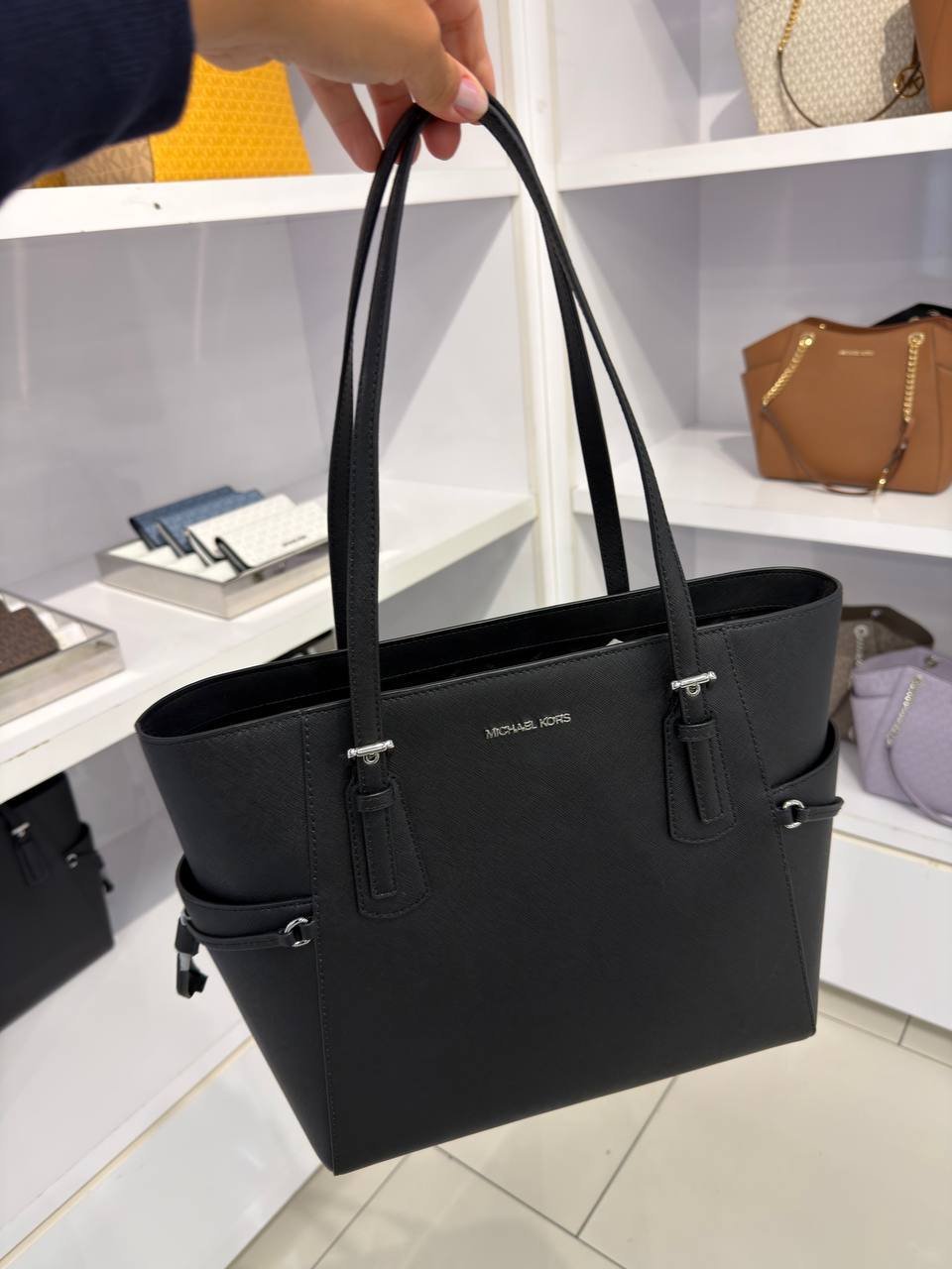 VOYAGER TOTE