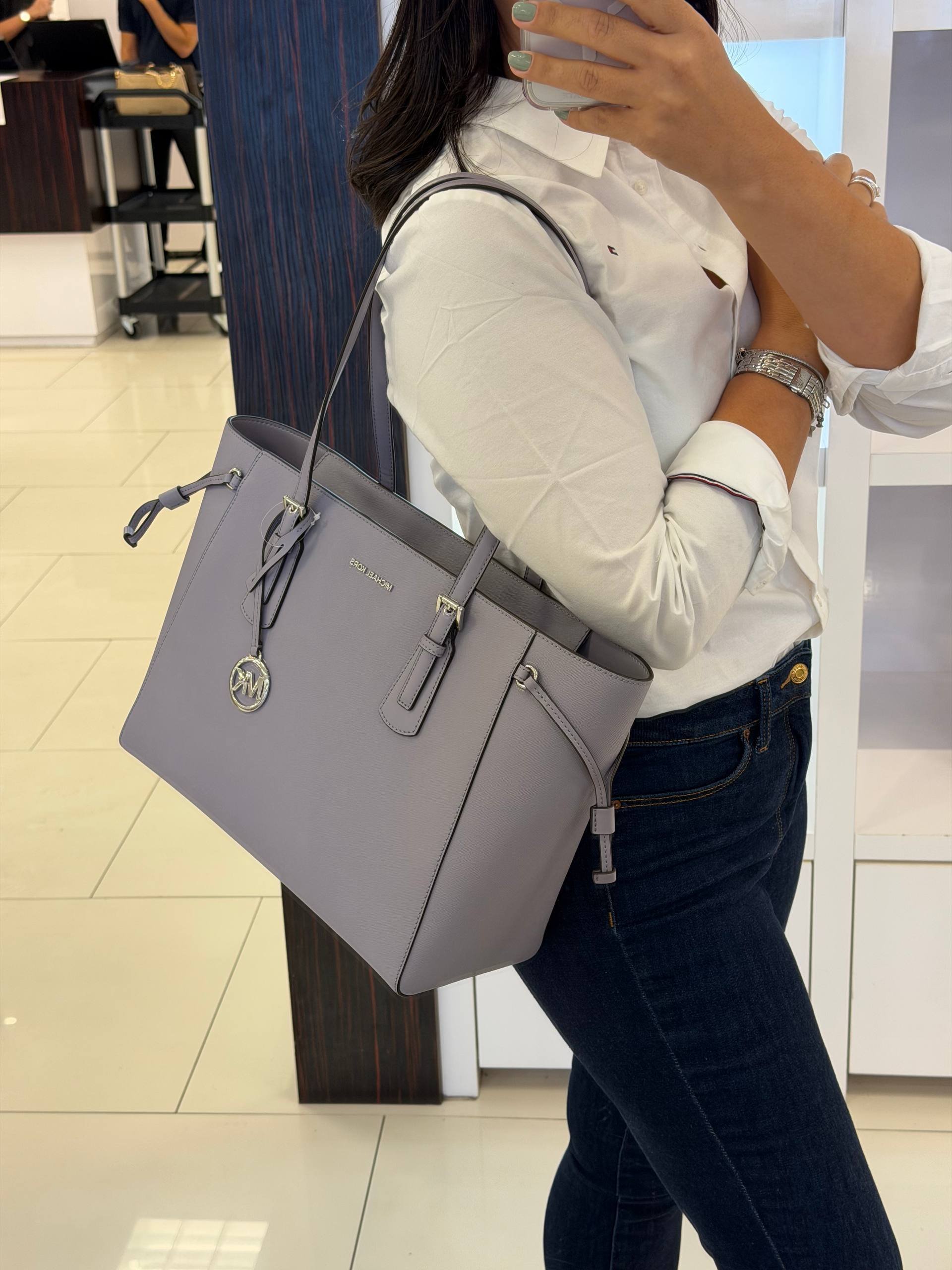 VOYAGER TOTE