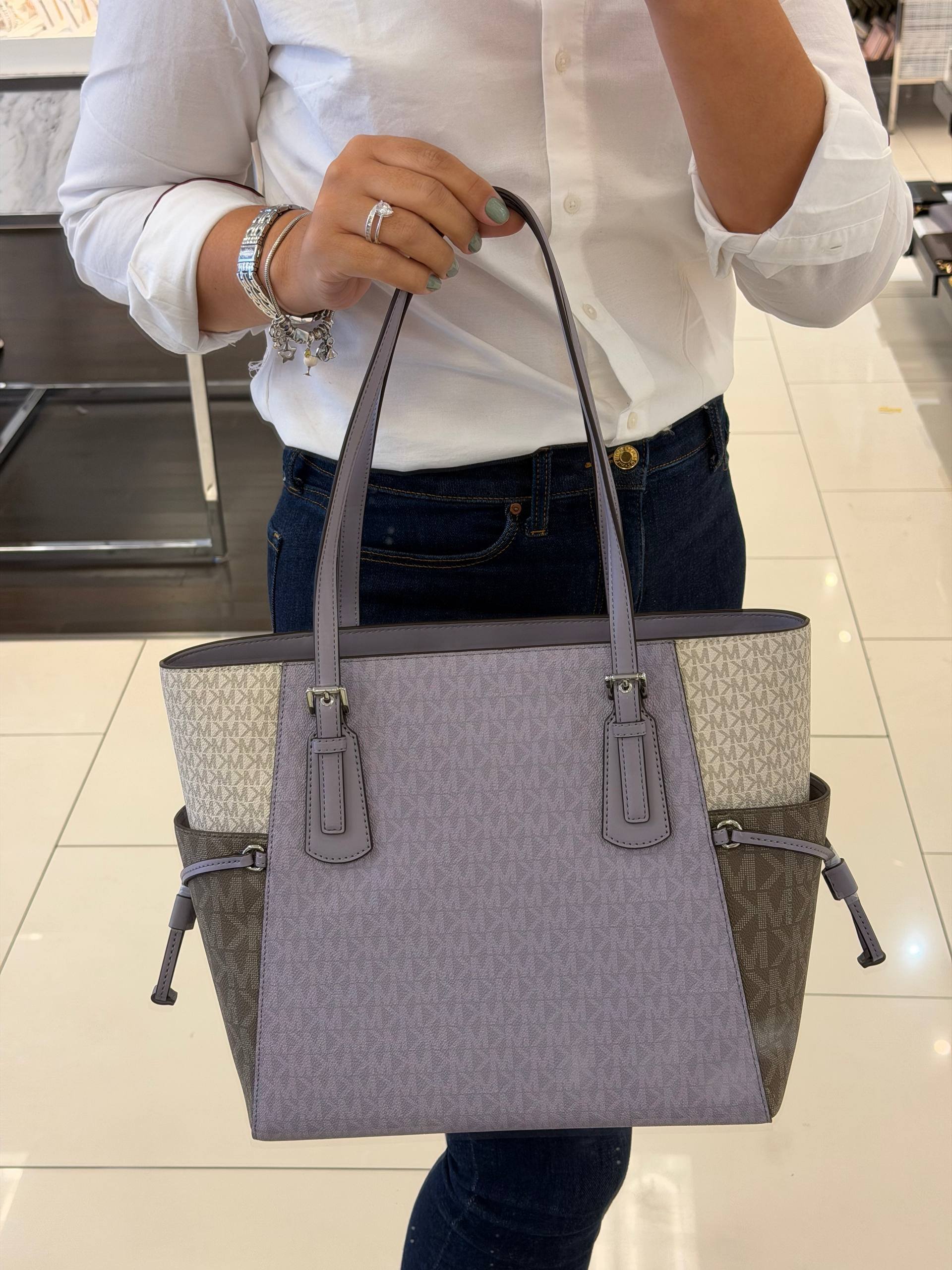 VOYAGER TOTE