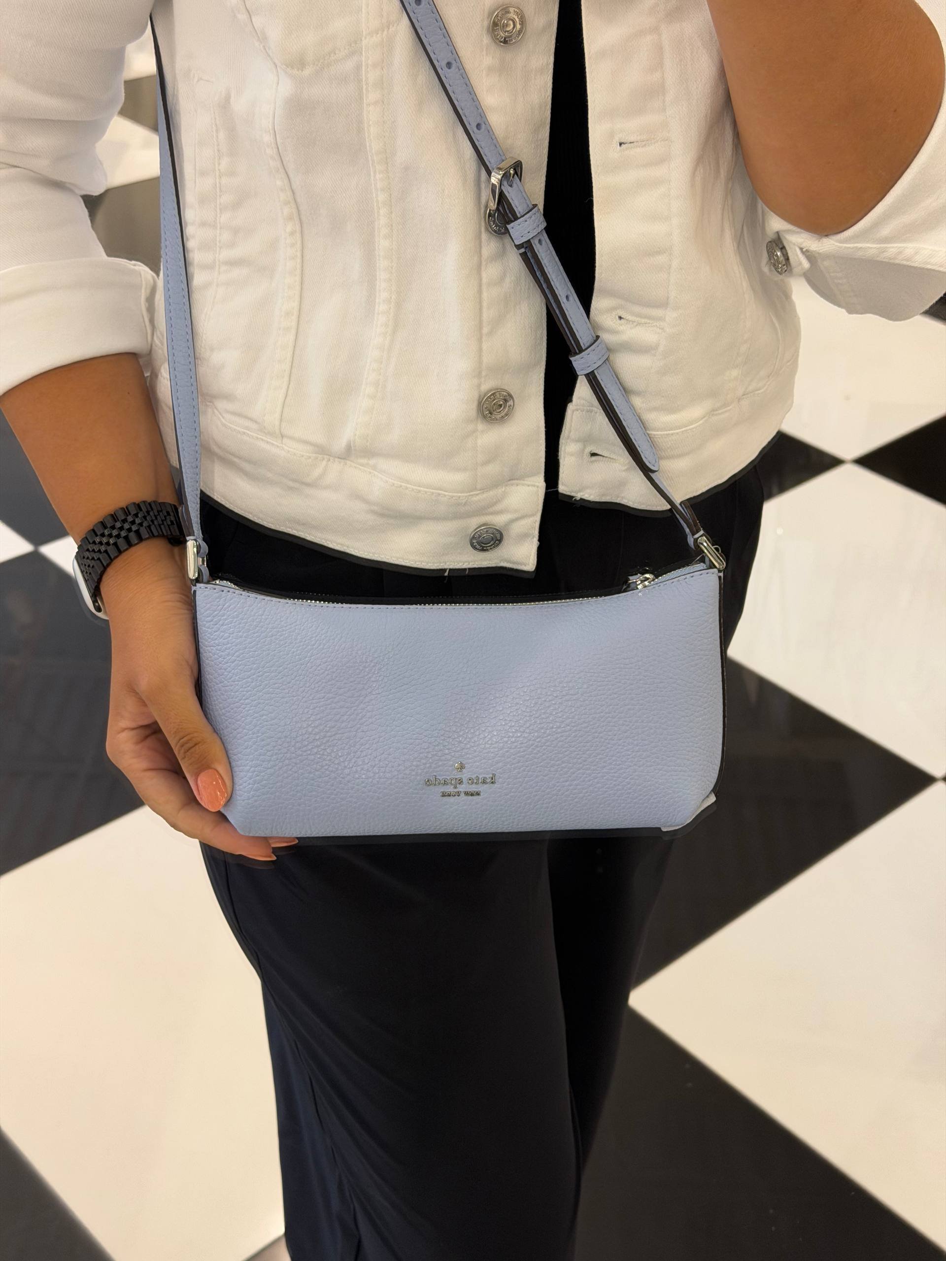CROSSBODY