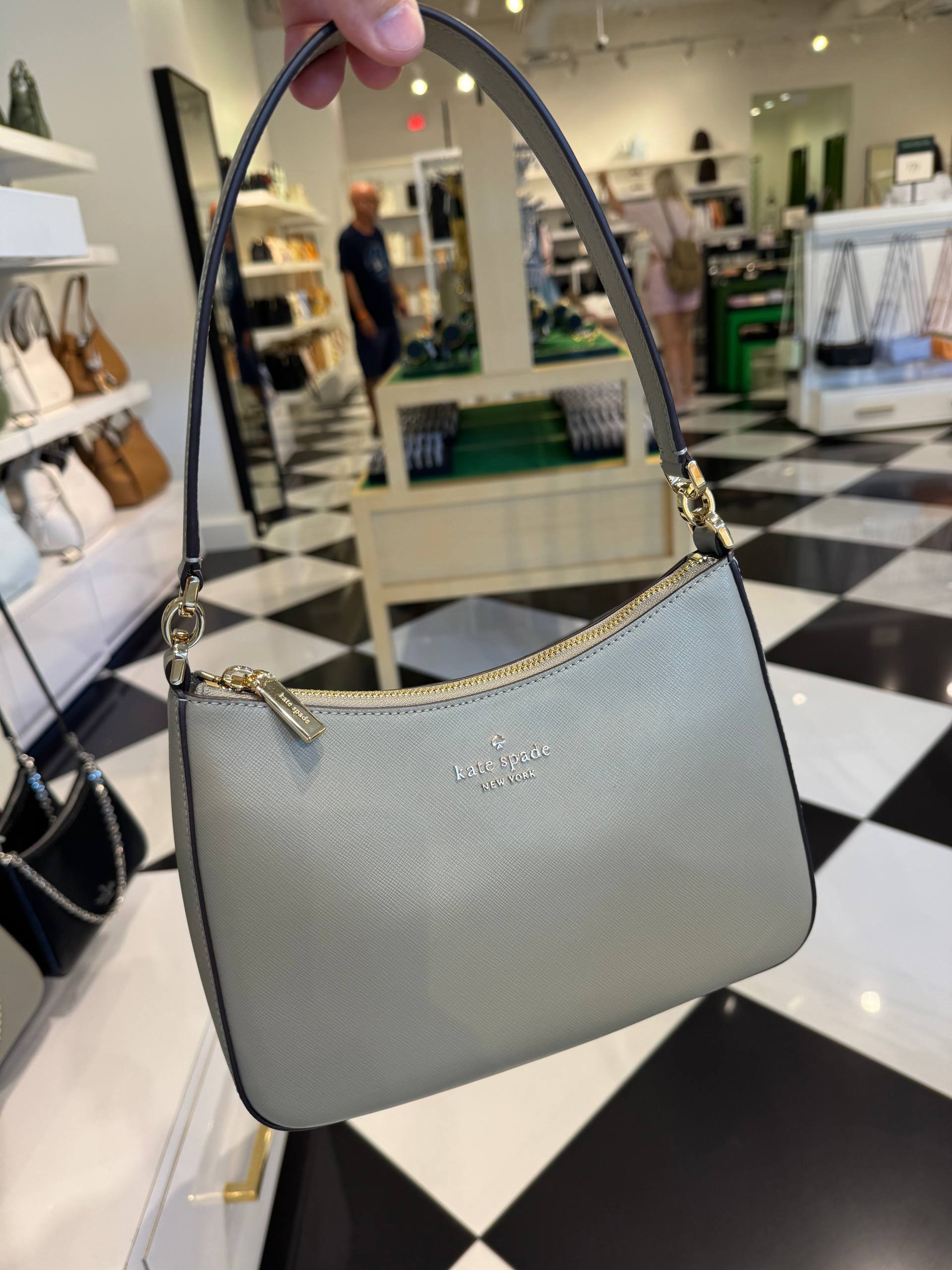 BOLSA DE OMBRO COM ALÇA EXTRA KH397