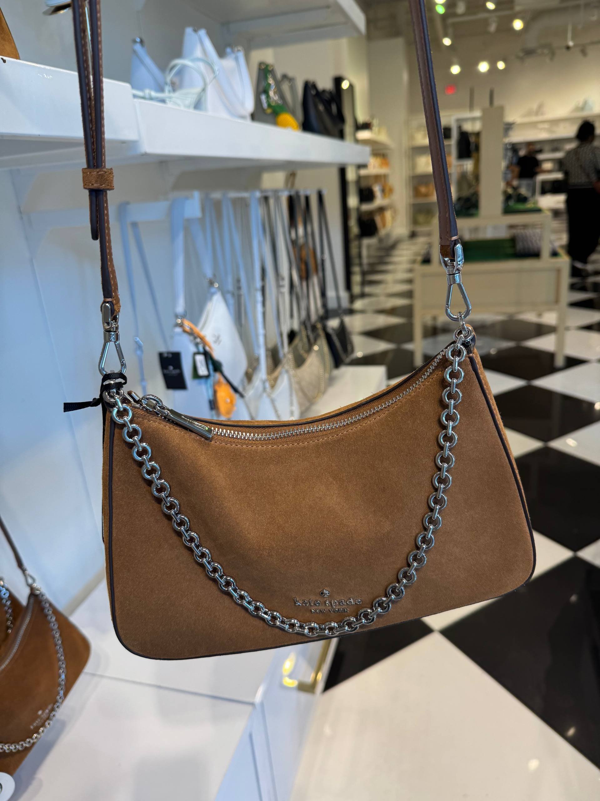 BOLSA DE OMBRO COM ALÇA EXTRA