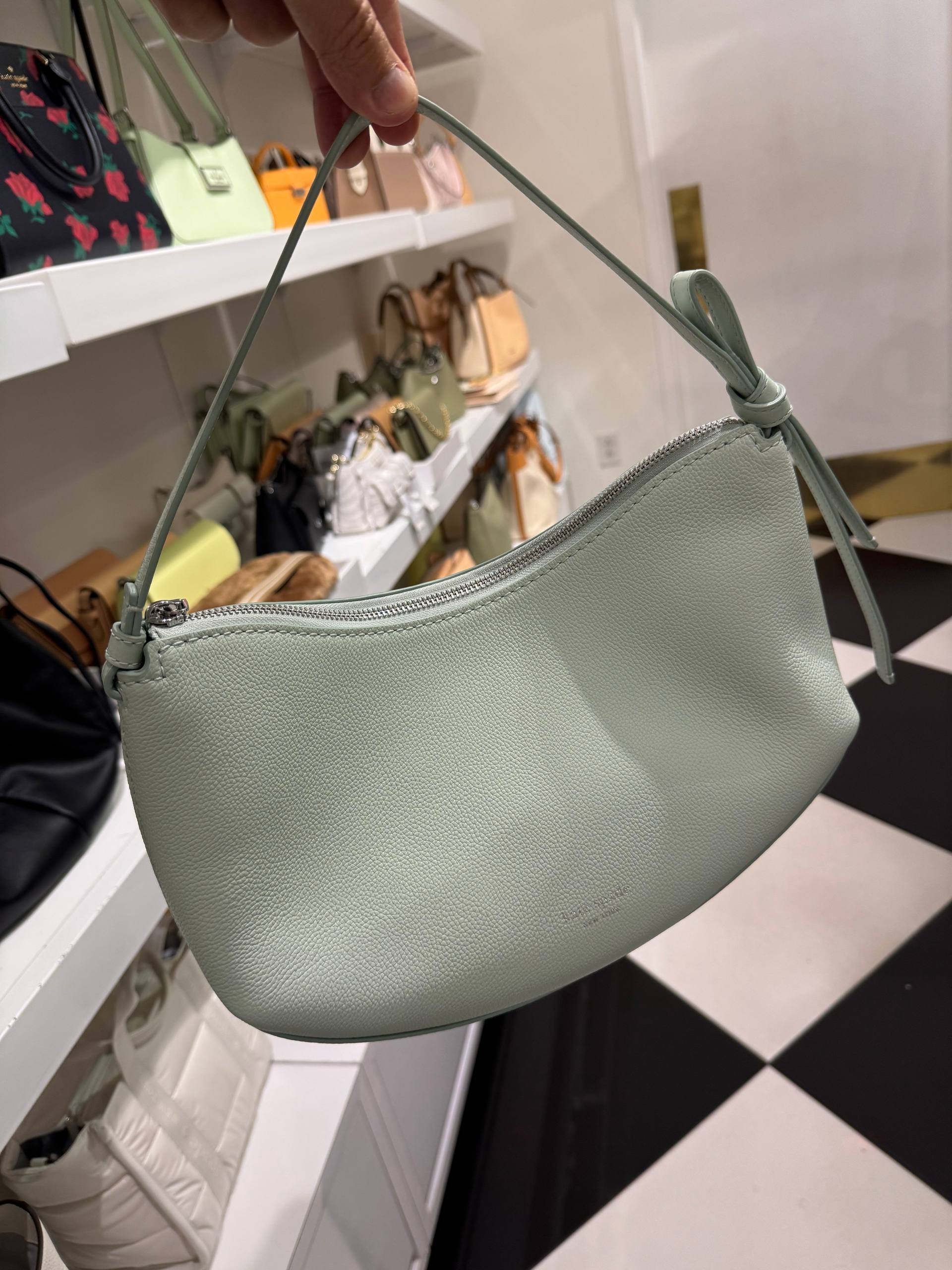 BOLSA DE OMBRO MÉDIA
