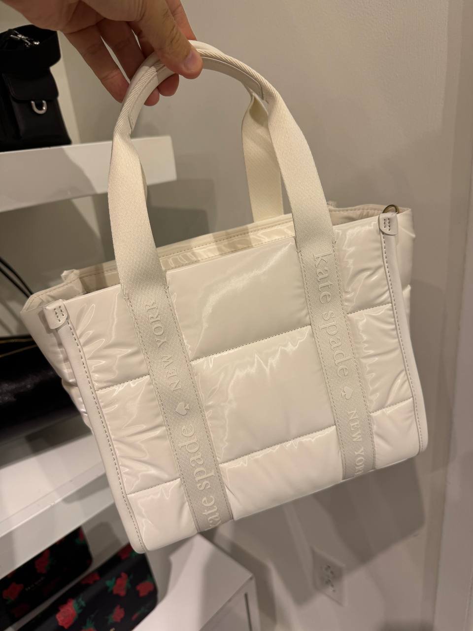 BOLSA DE MÃO MÉDIA COM ALÇA EXTRA
