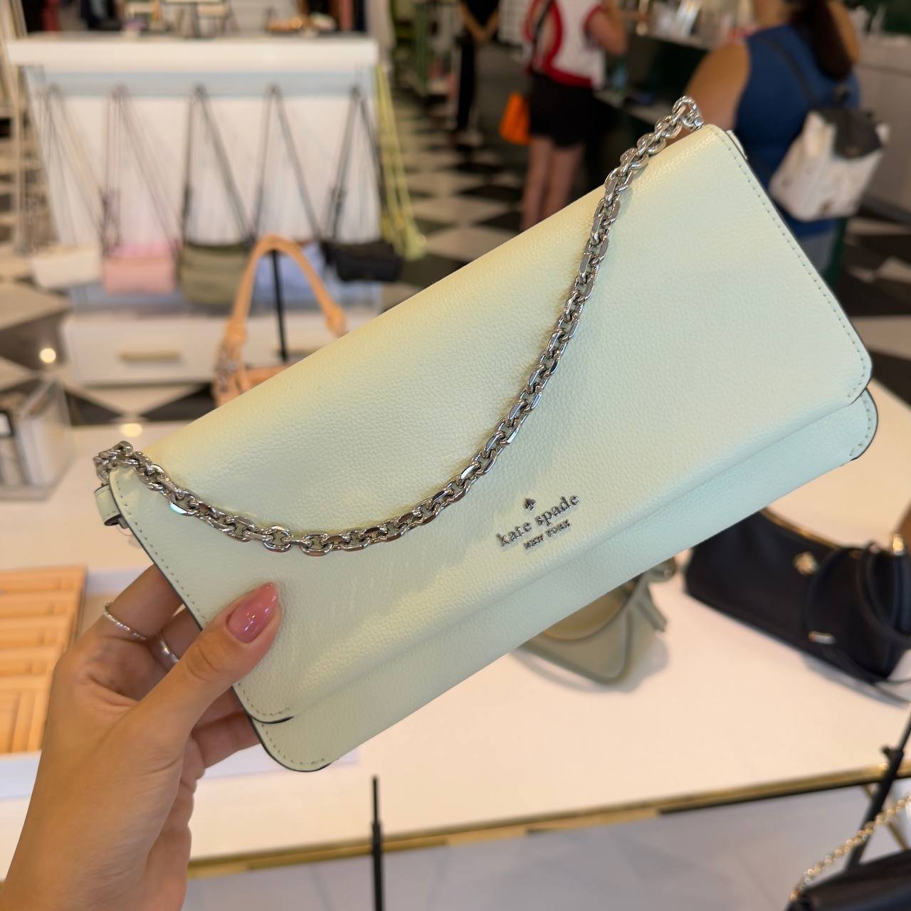 CROSSBODY