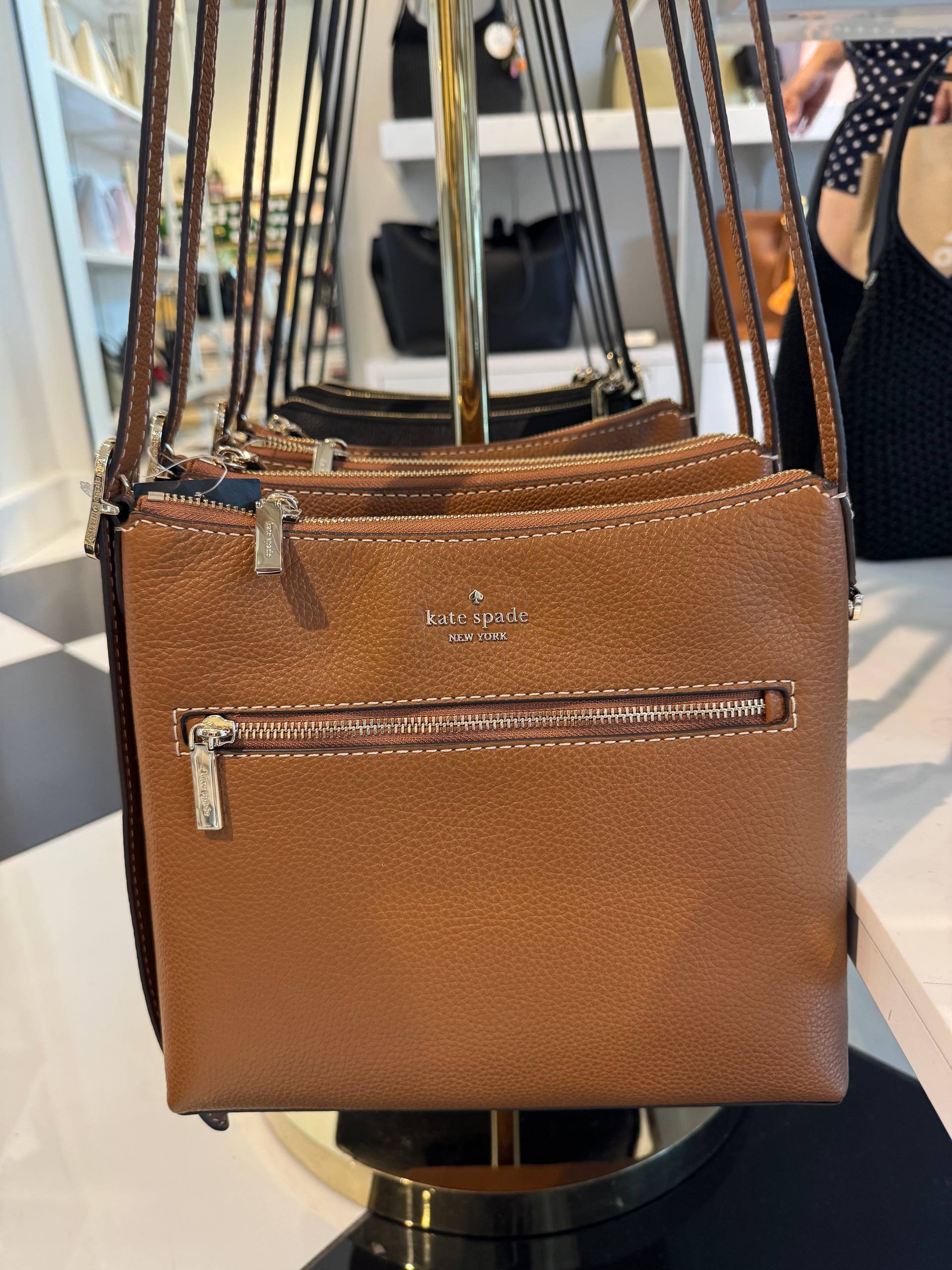 CROSSBODY MÉDIA