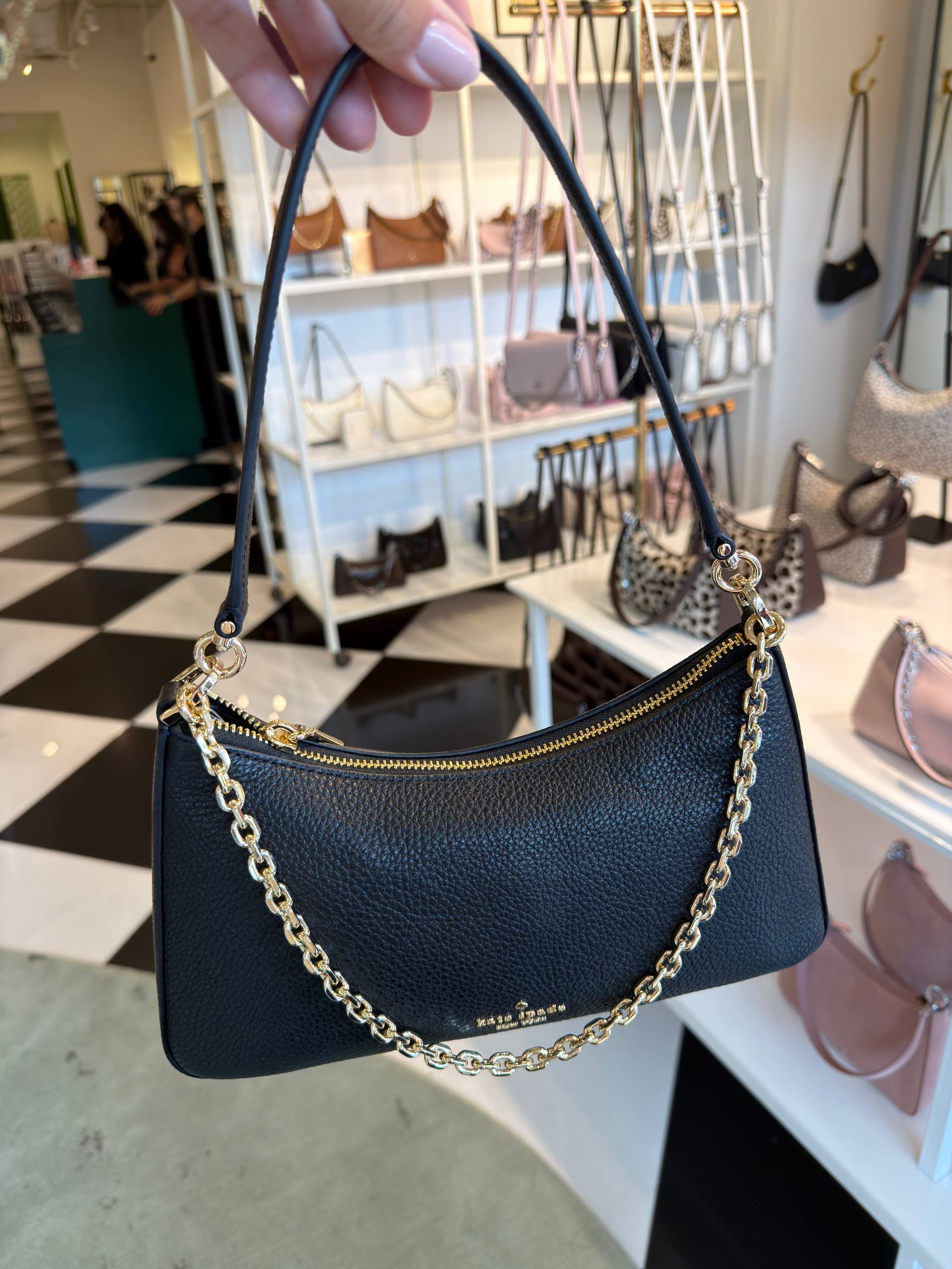 BOLSA DE OMBRO COM ALÇA EXTRA