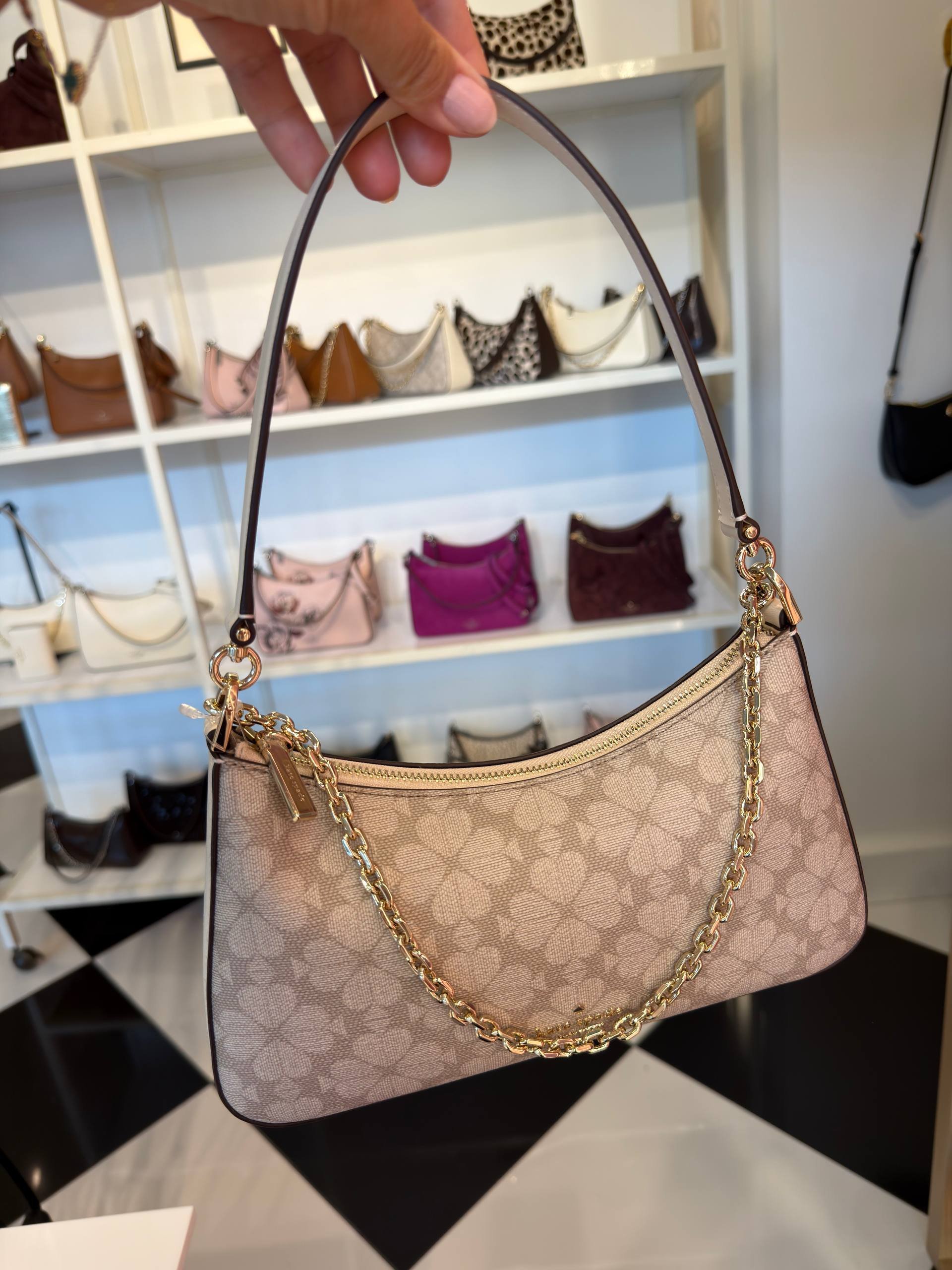 BOLSA DE OMBRO COM ALÇA EXTRA