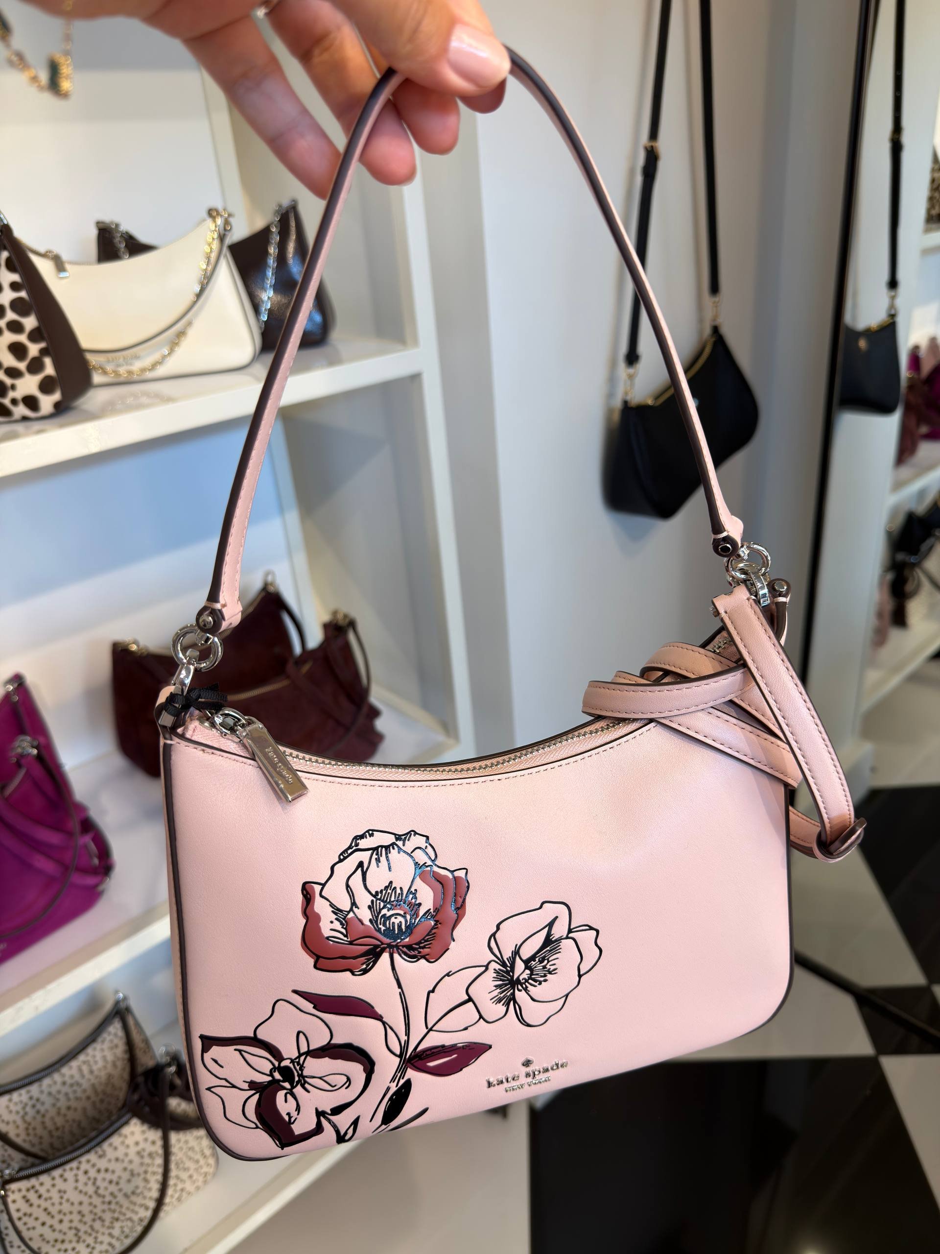 BOLSA DE OMBRO COM ALÇA EXTRA