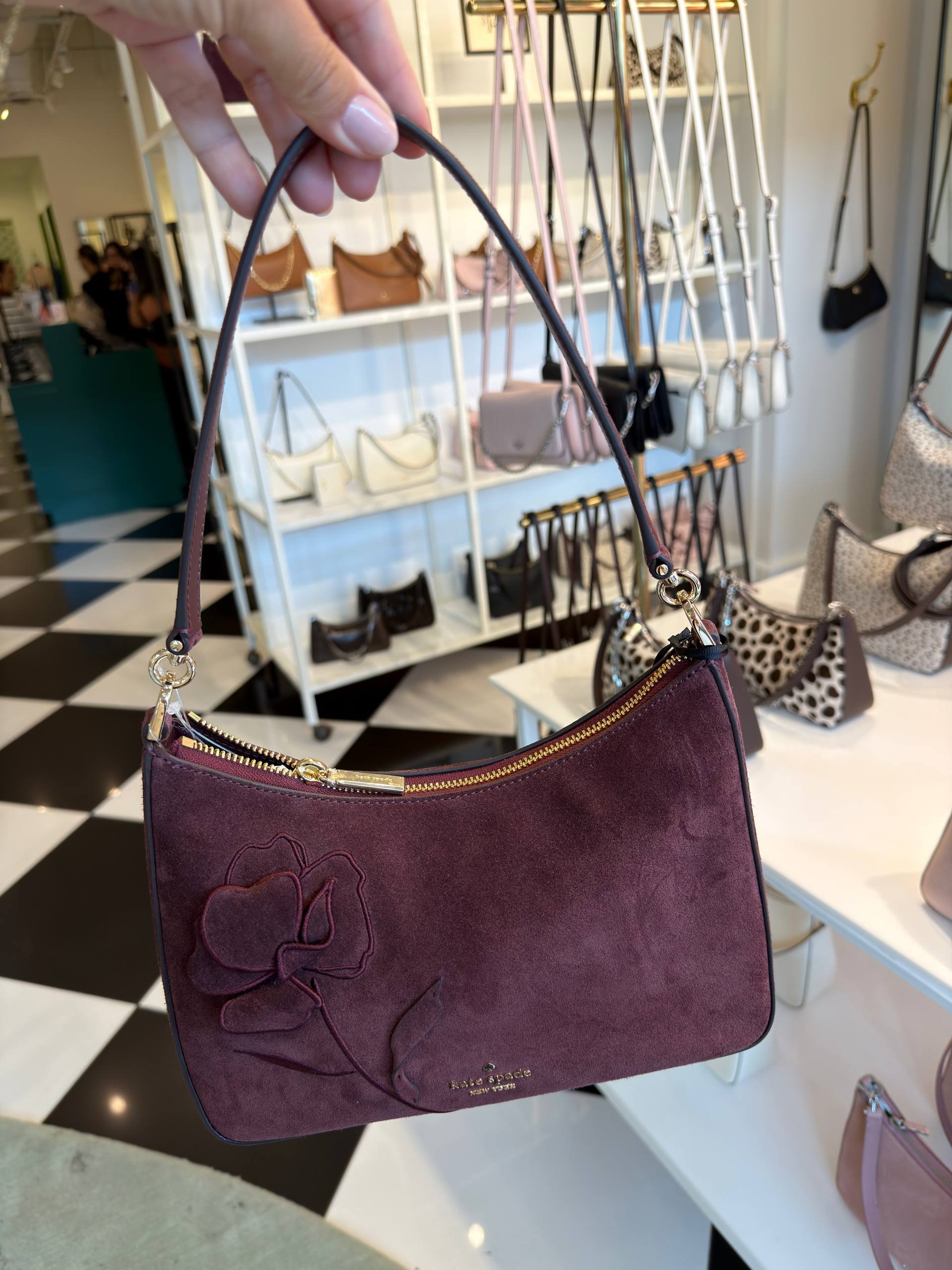BOLSA DE OMBRO COM ALÇA EXTRA