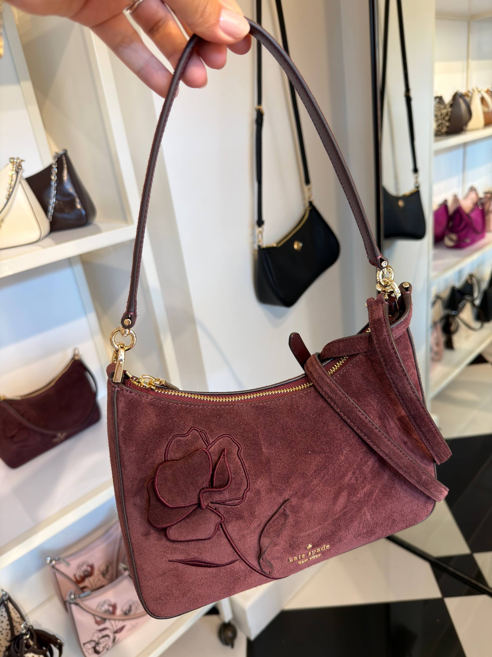 BOLSA DE OMBRO COM ALÇA EXTRA