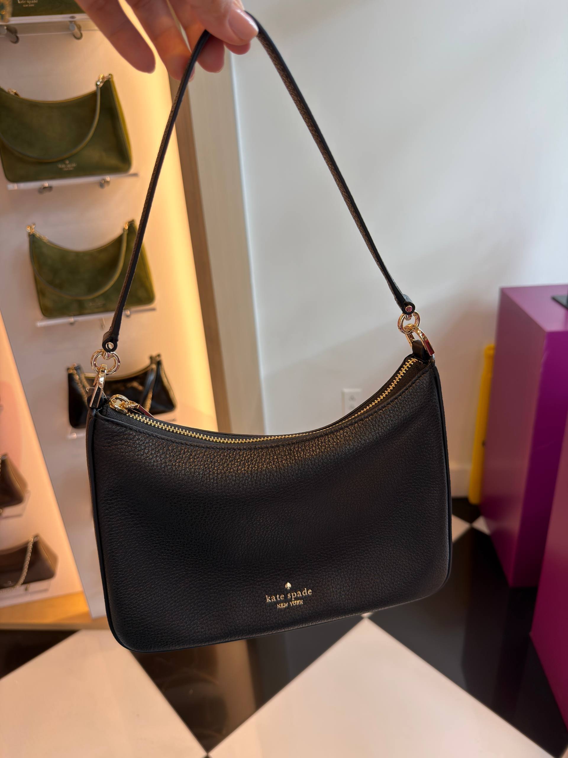 BOLSA DE OMBRO COM ALÇA EXTRA