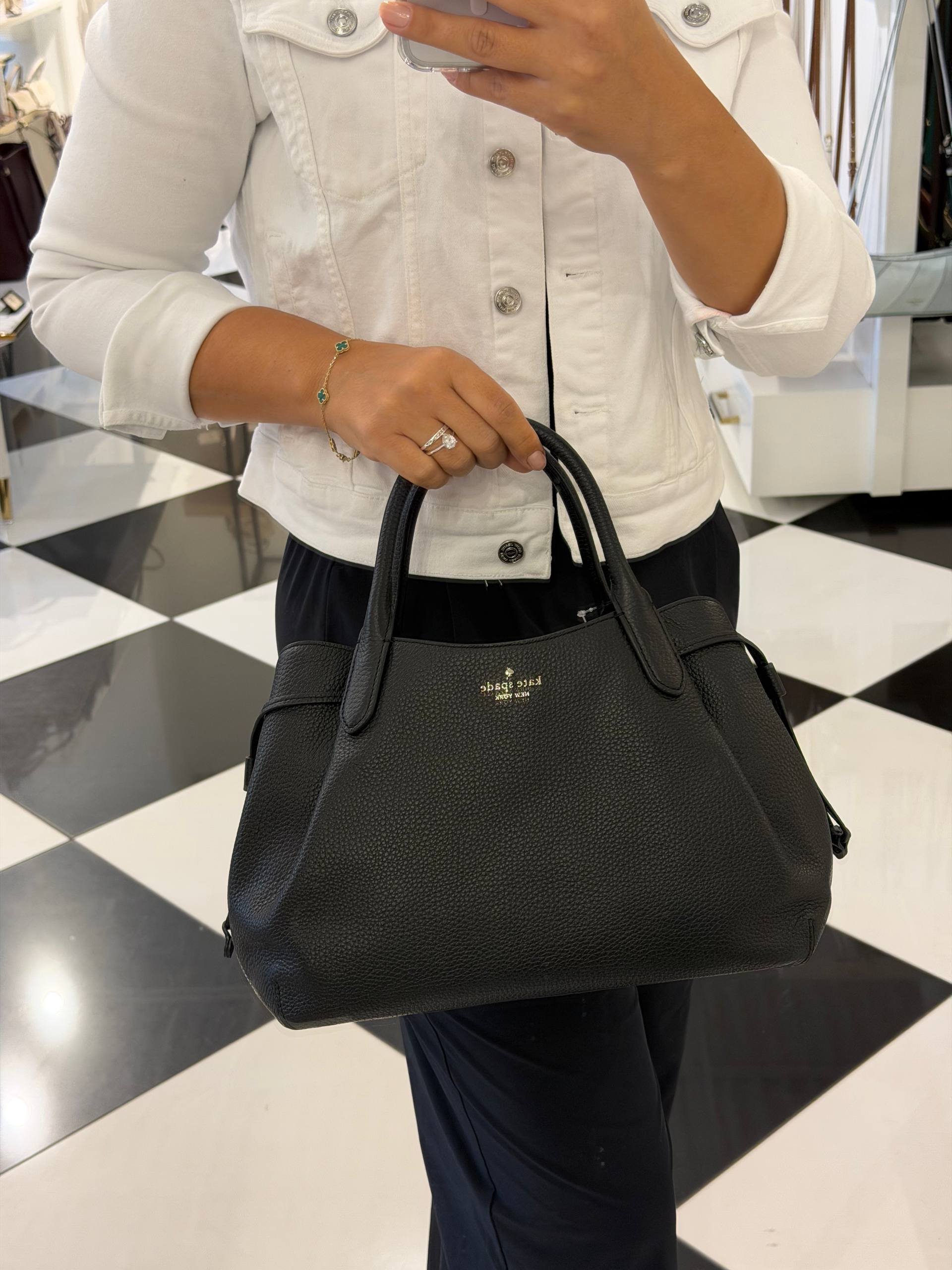 BOLSA DE MÃO COM ALÇA EXTRA
