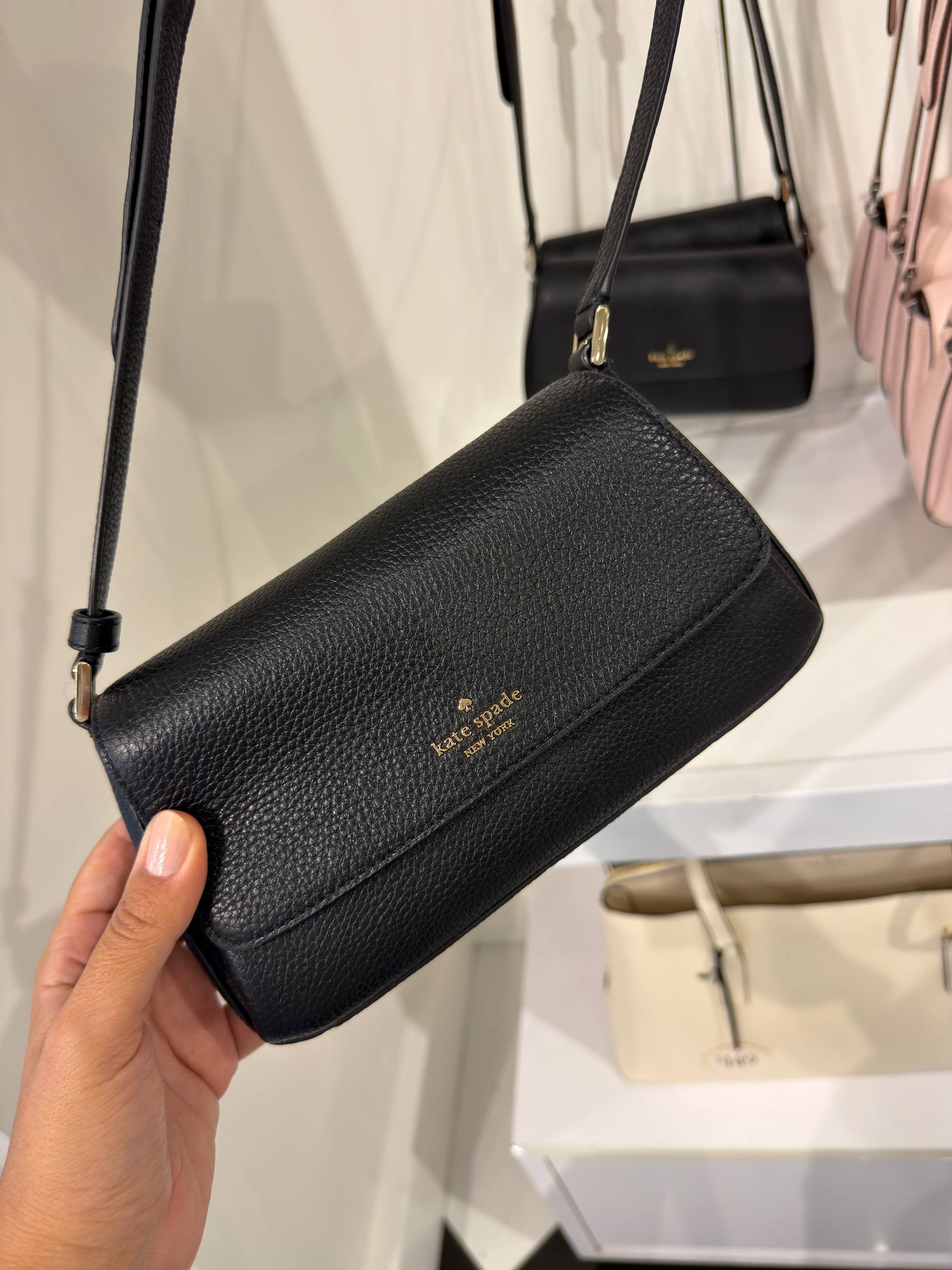 CROSSBODY