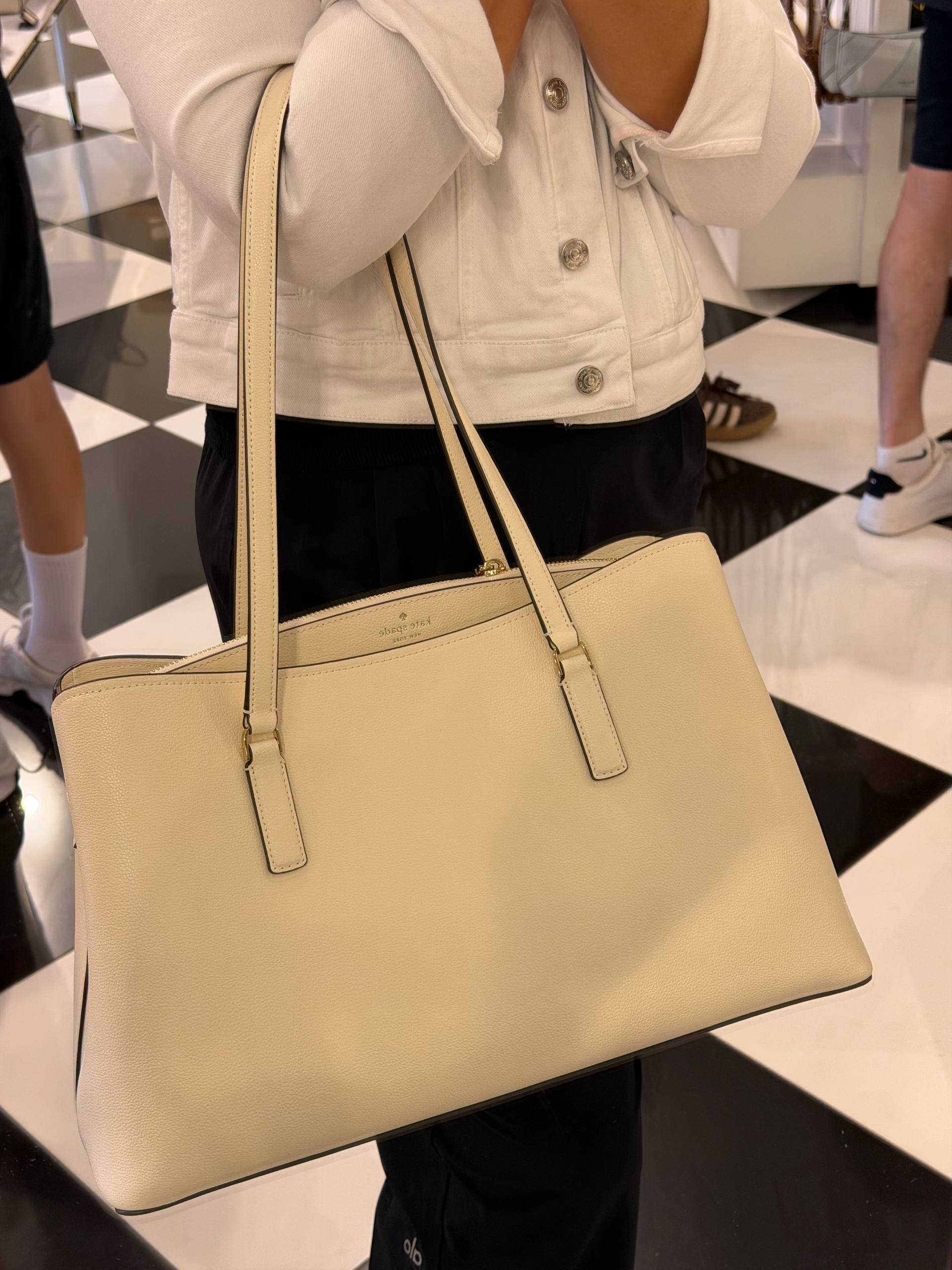 BOLSA DE OMBRO