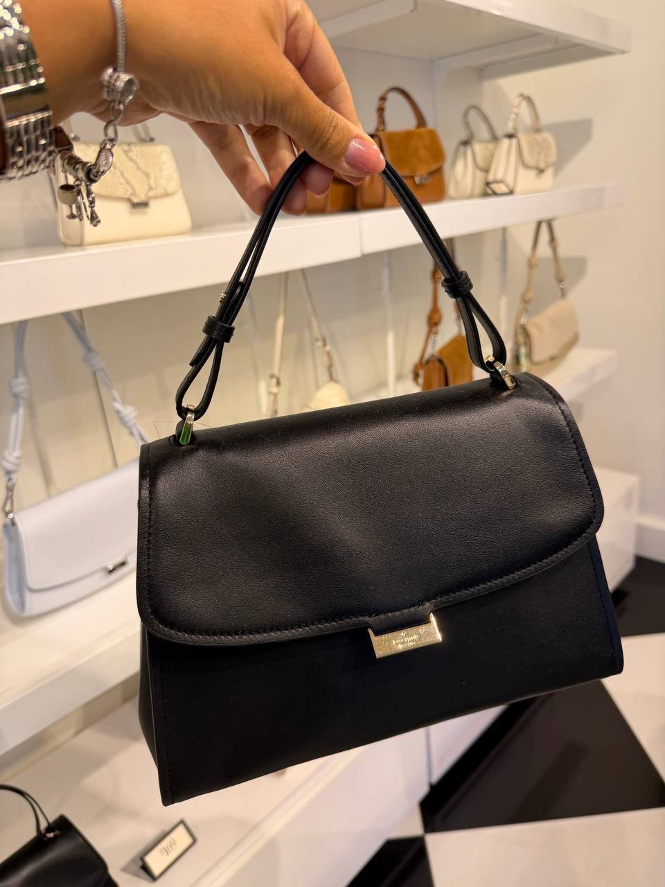 BOLSA DE MÃO COM ALÇA EXTRA KO493