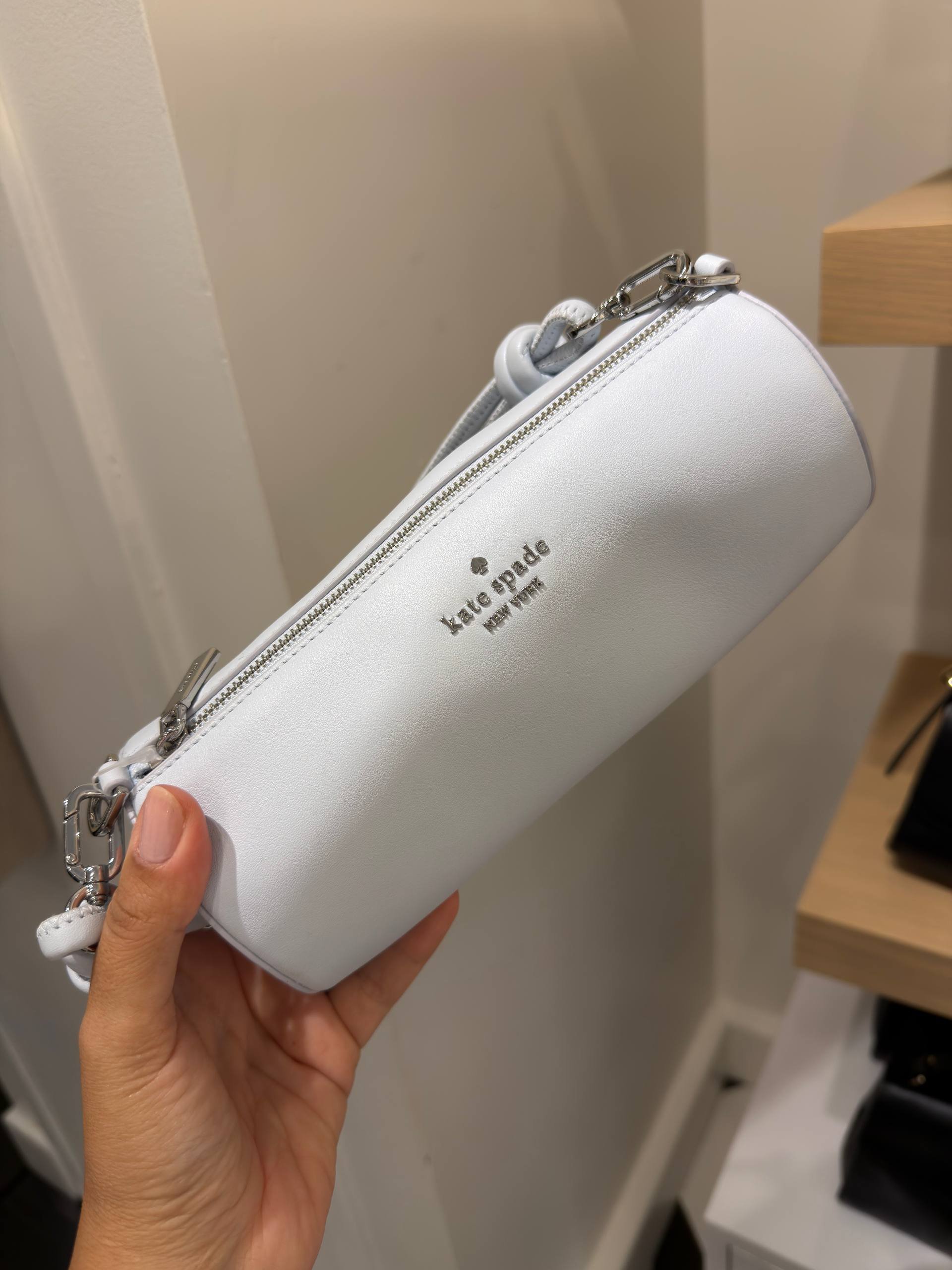 BOLSA DE OMBRO COM ALÇA EXTRA