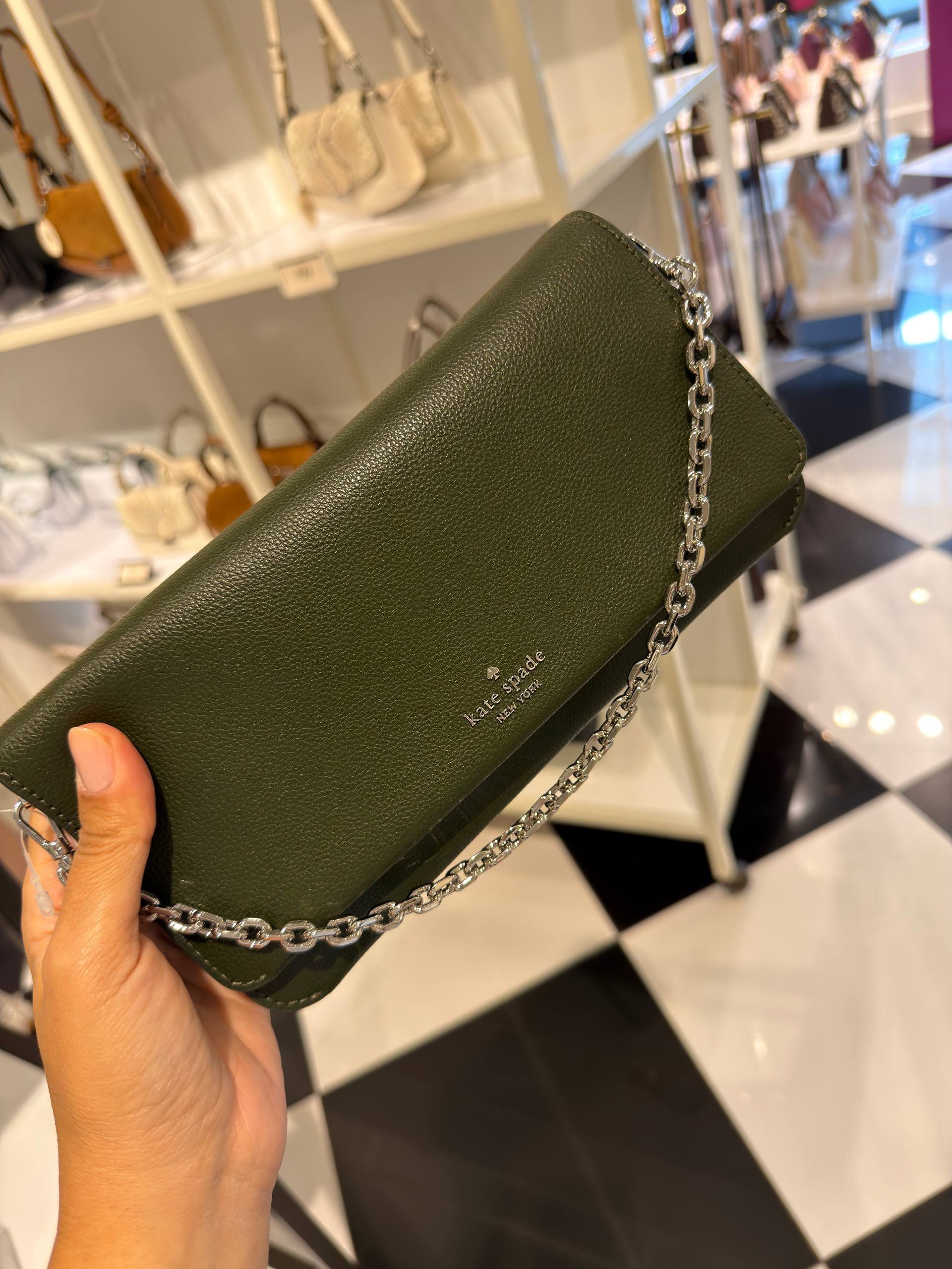 BOLSA DE OMBRO COM ALÇA EXTRA