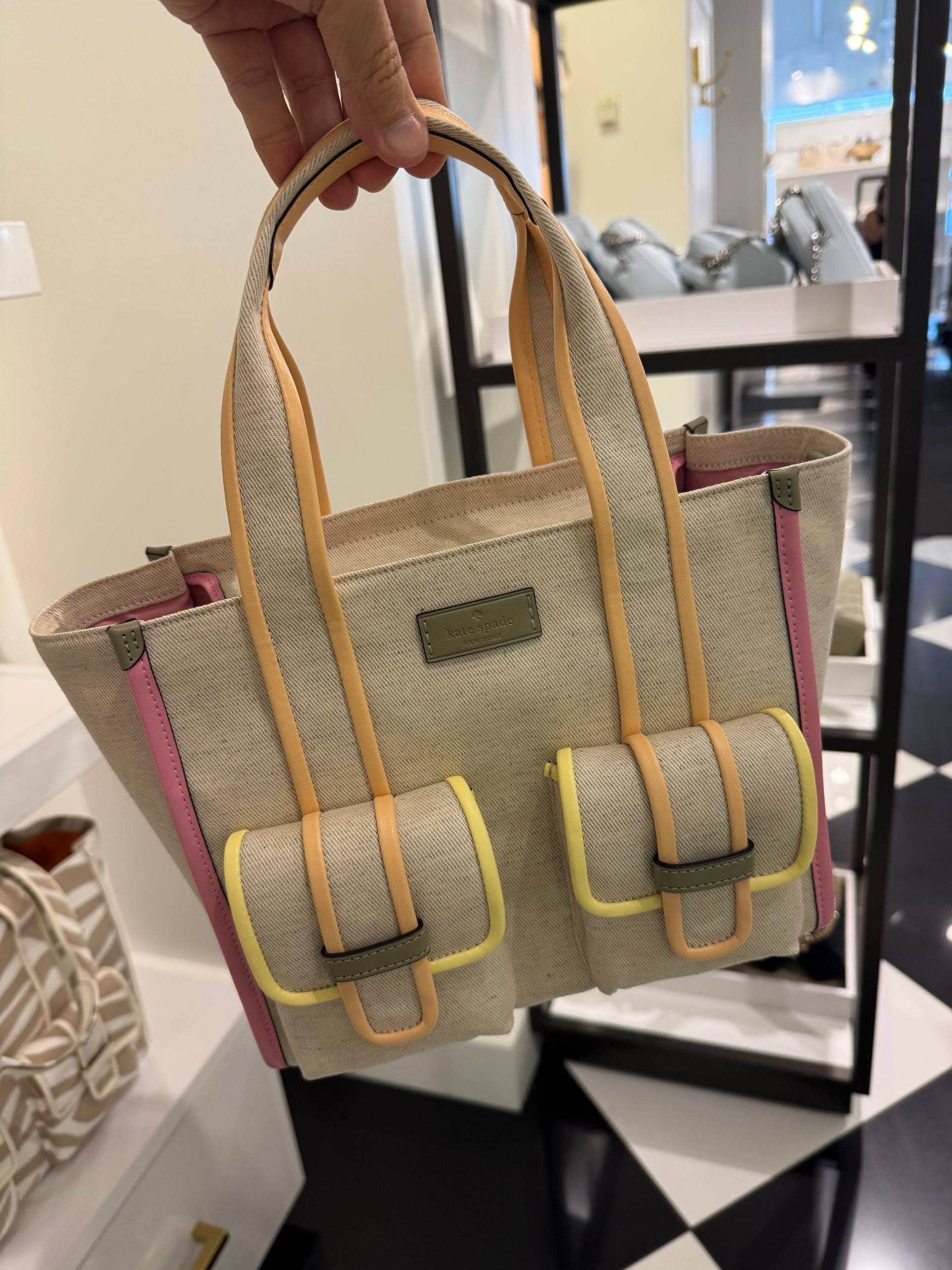 BOLSA DE MÃO COM ALÇA EXTRA