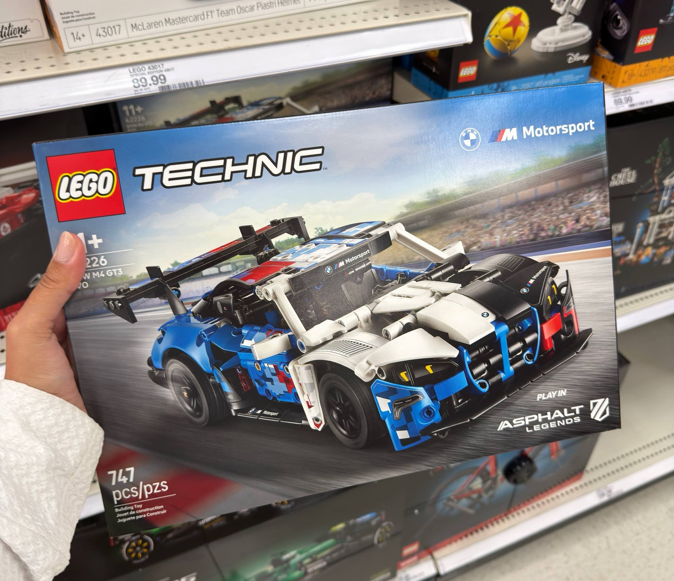LEGO