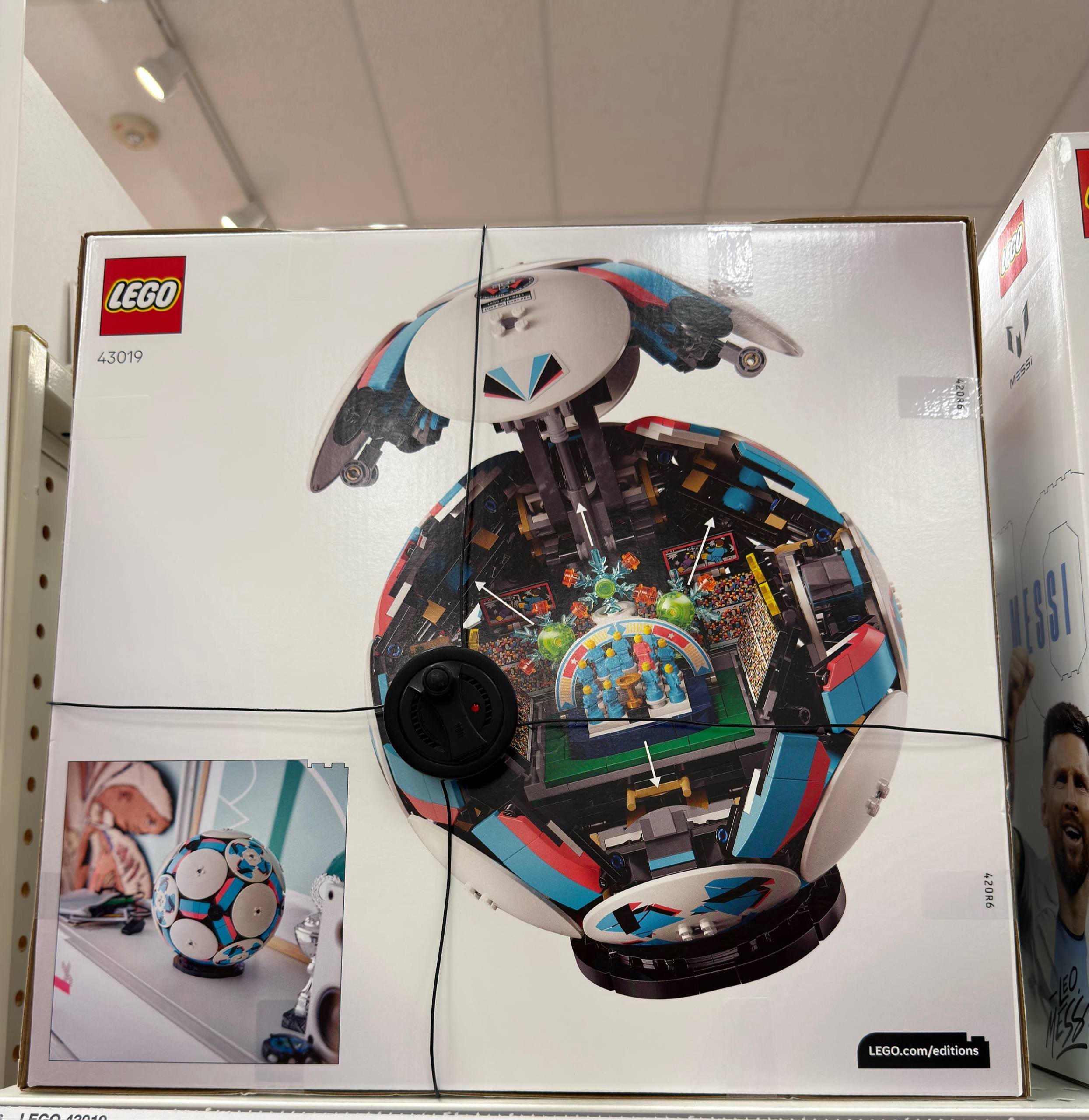 LEGO