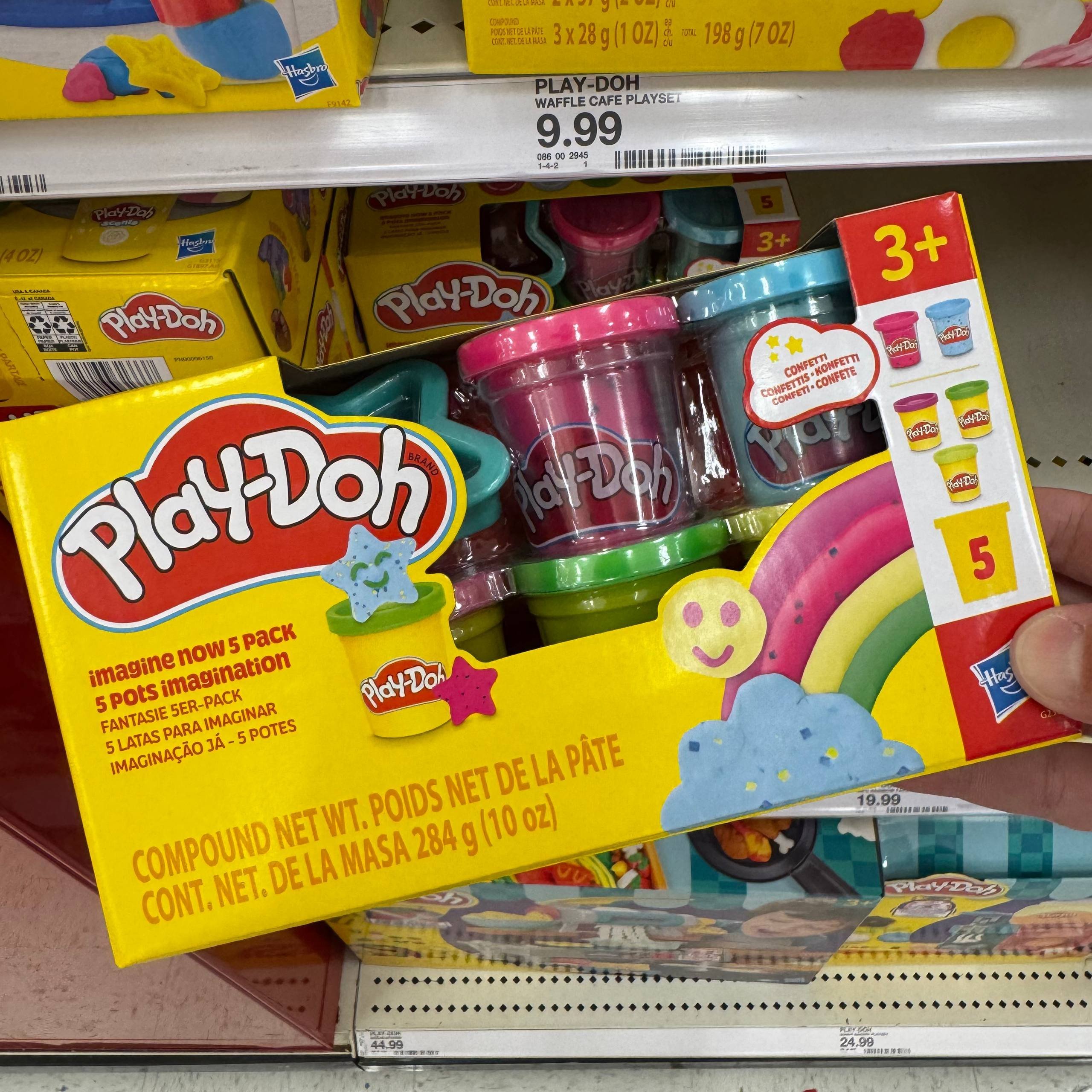 PLAY DOH
