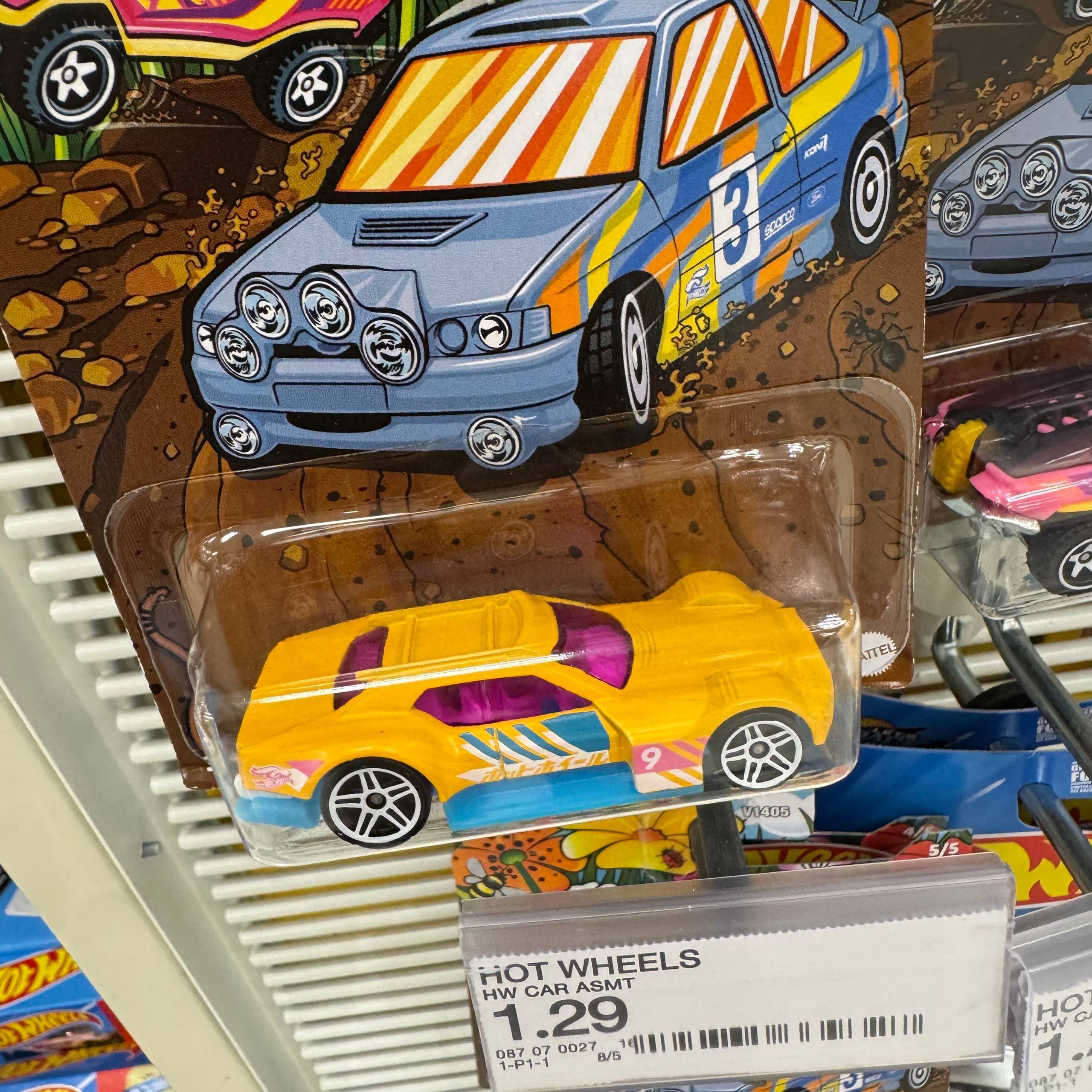 HOT WHEELS