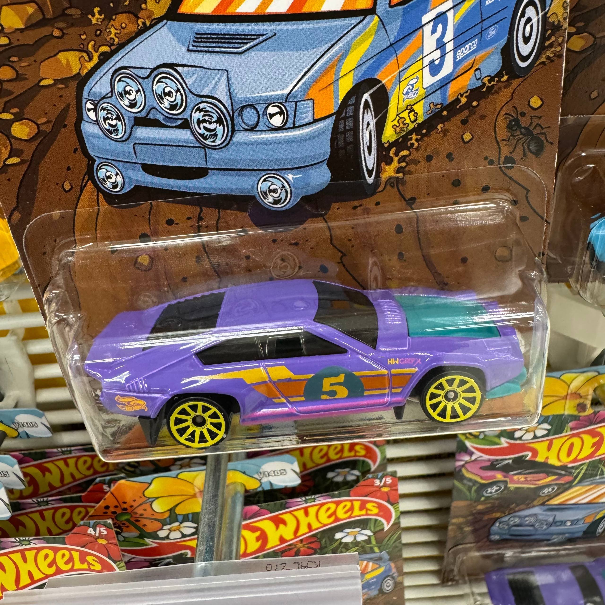 HOT WHEELS