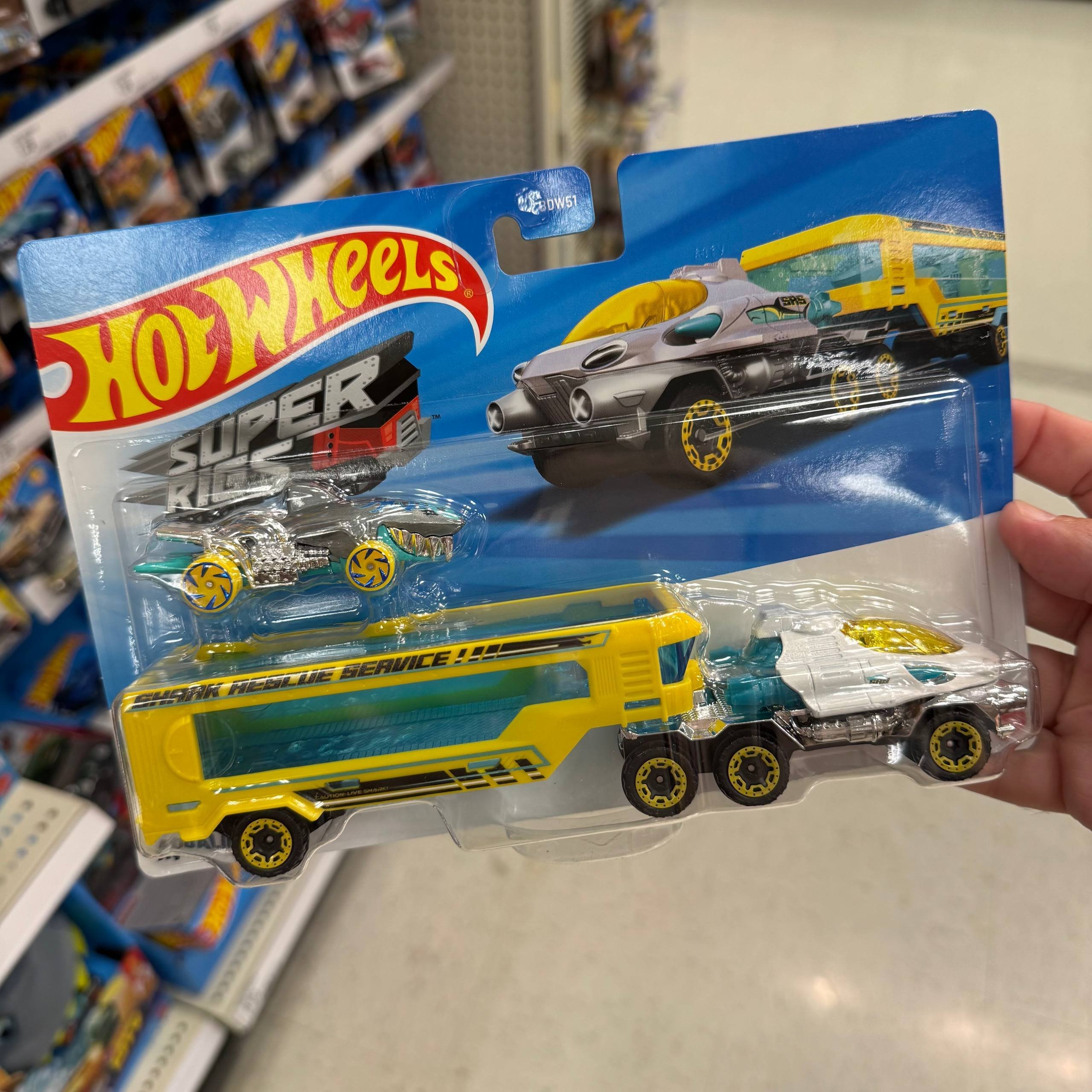 HOT WHEELS