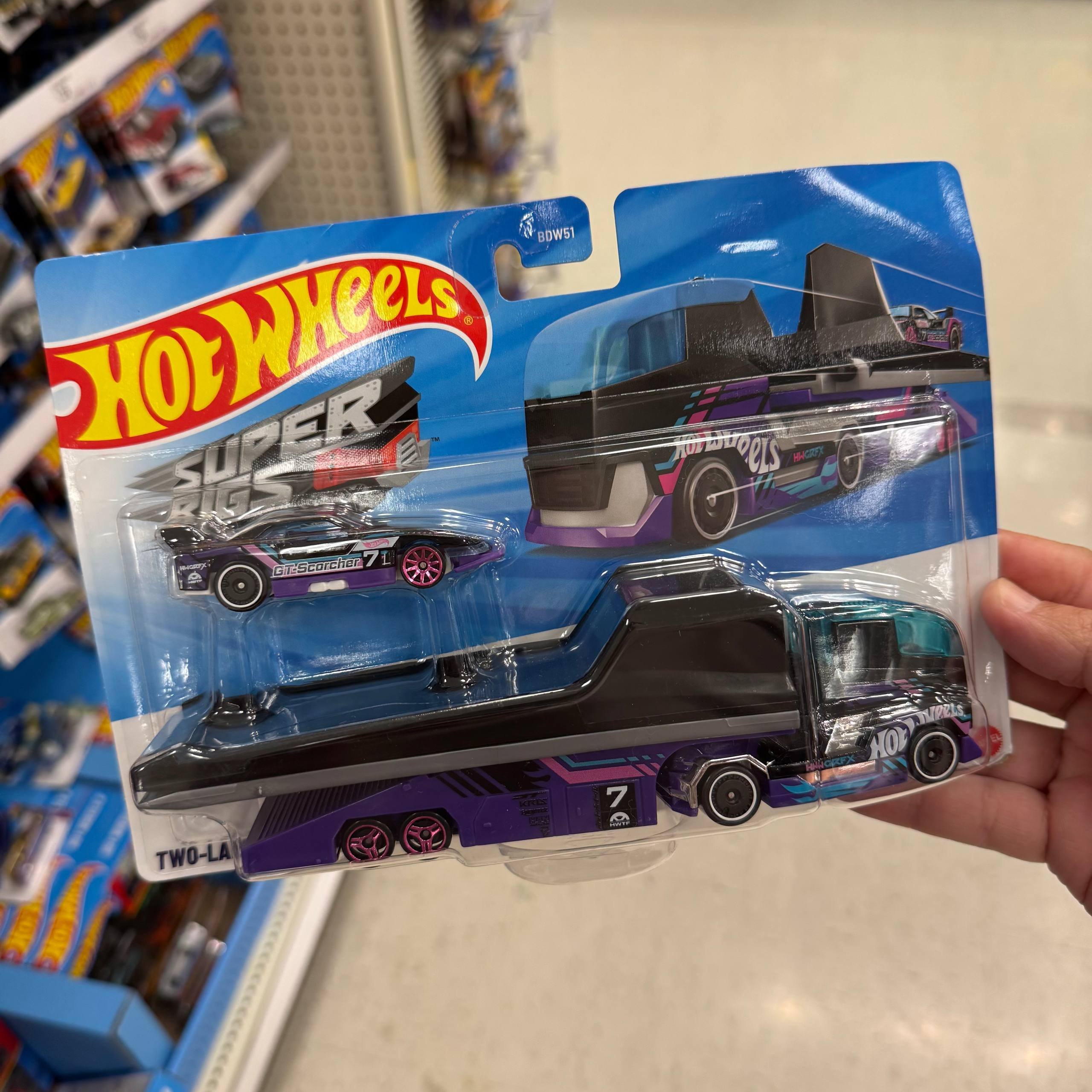 HOT WHEELS