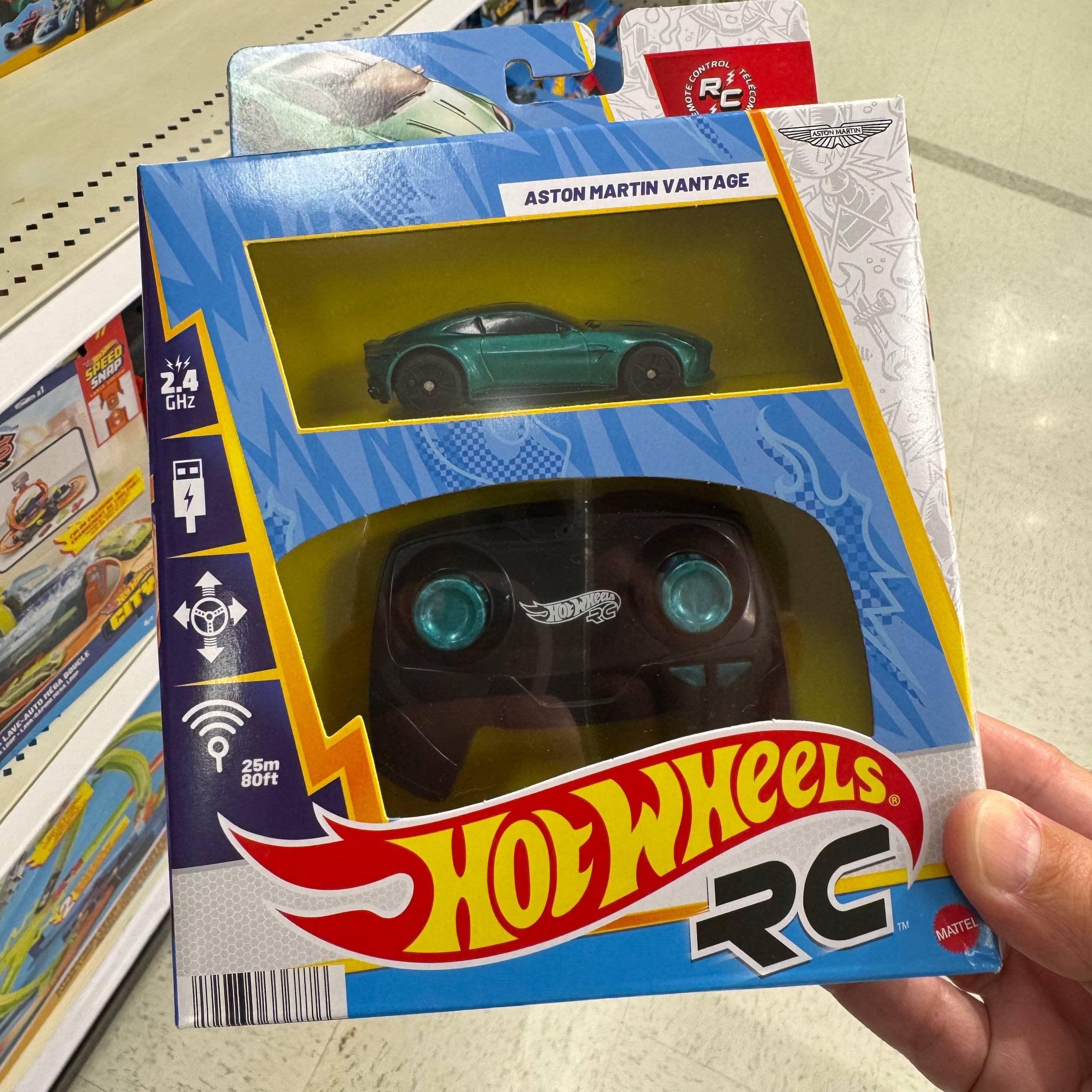 HOT WHEELS