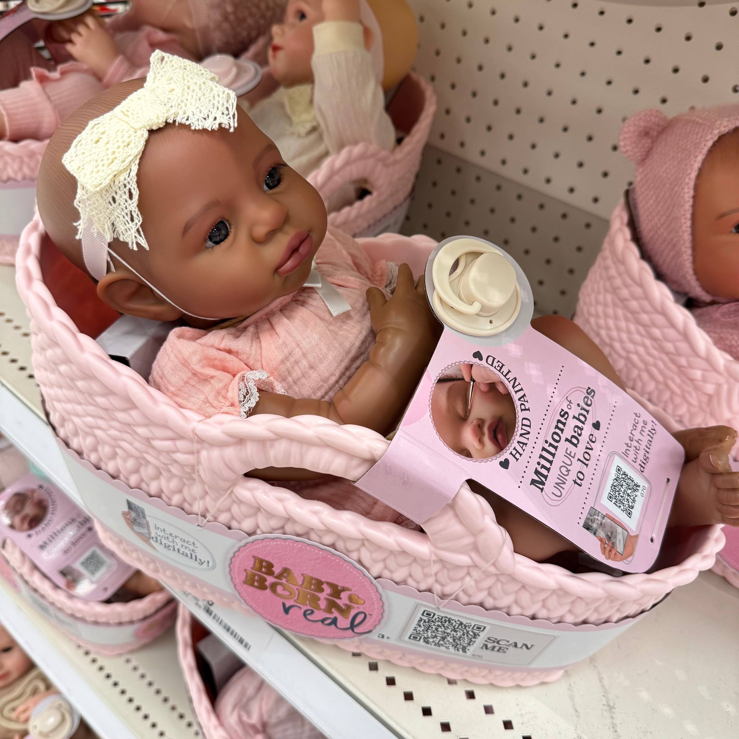 BABY BORN