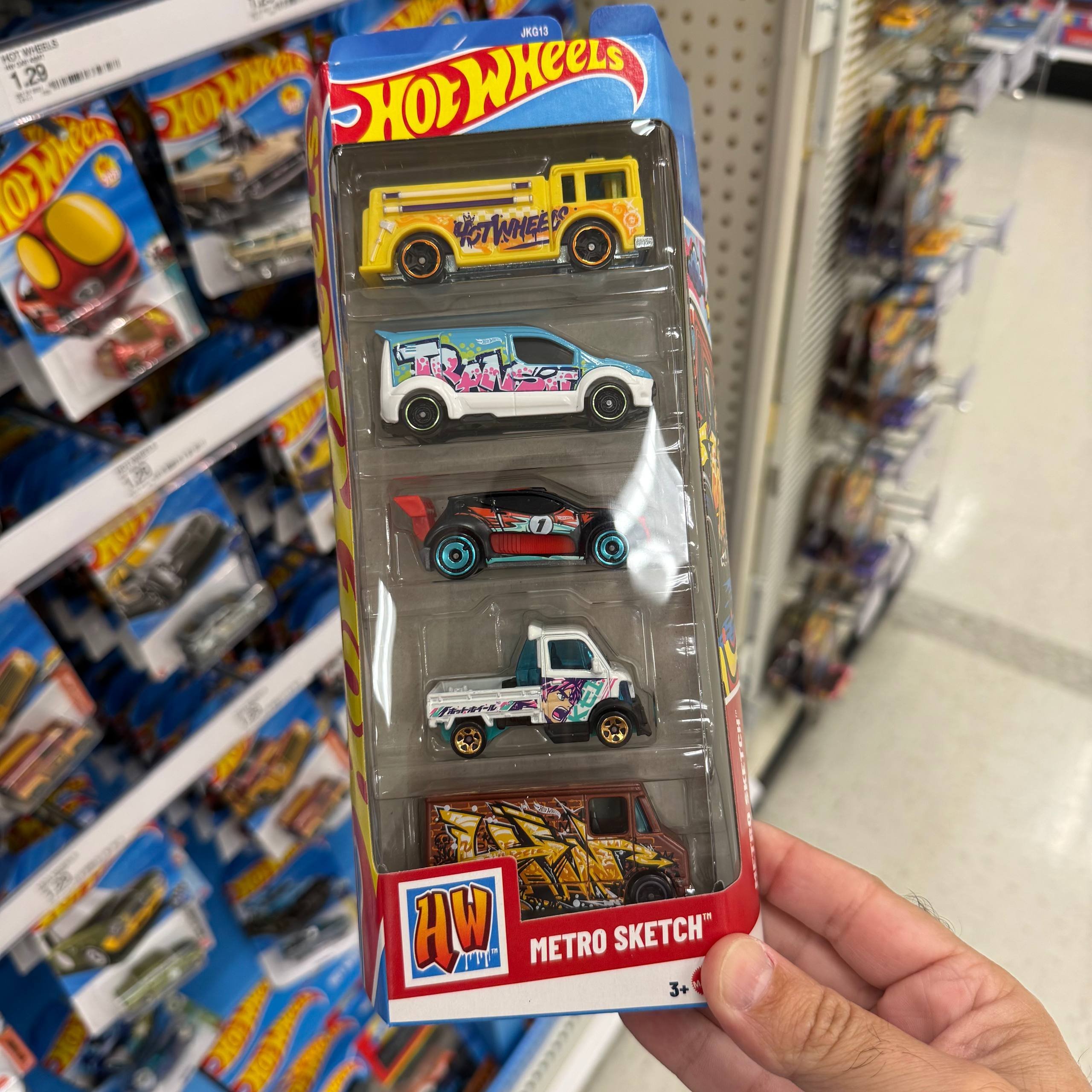 HOT WHEELS
