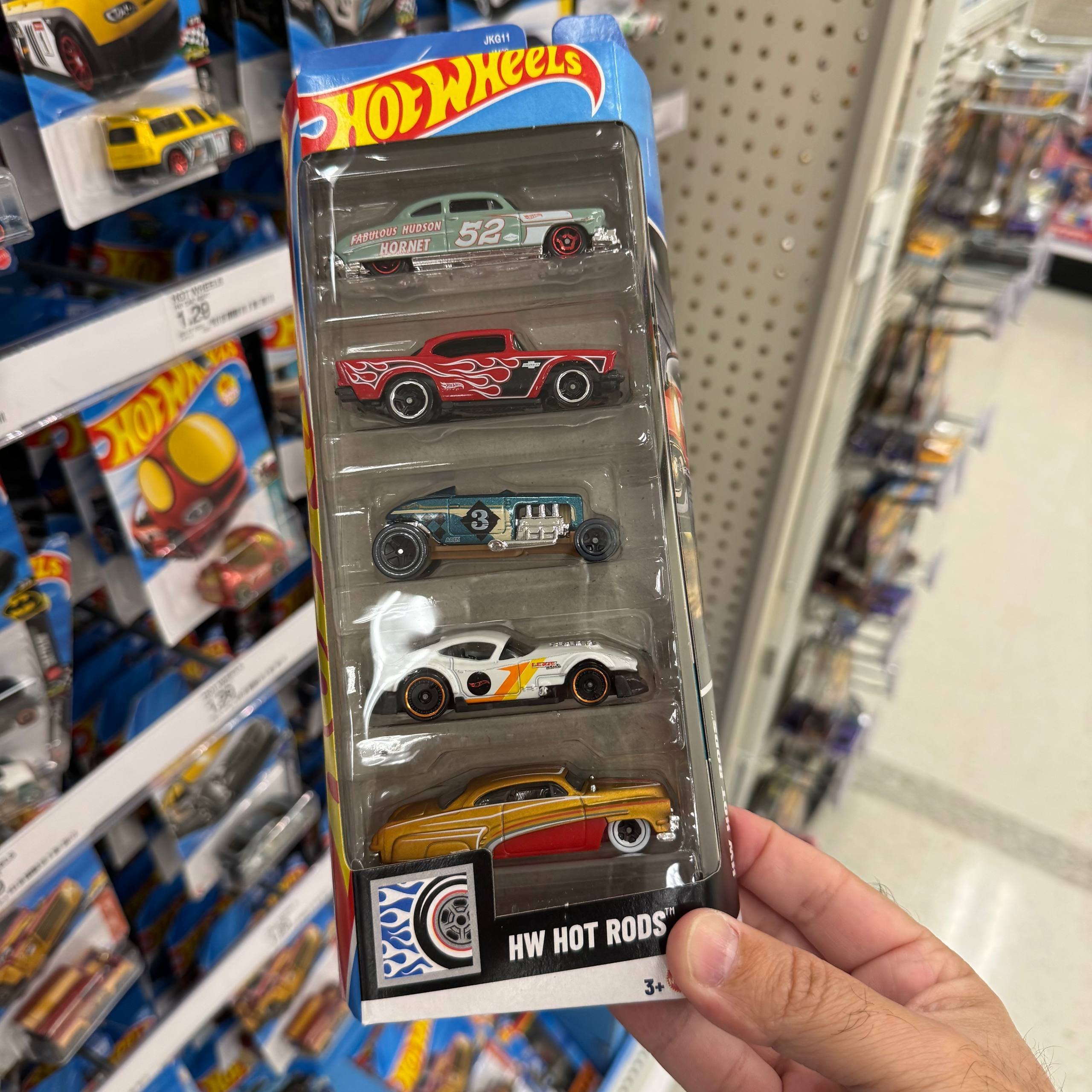HOT WHEELS