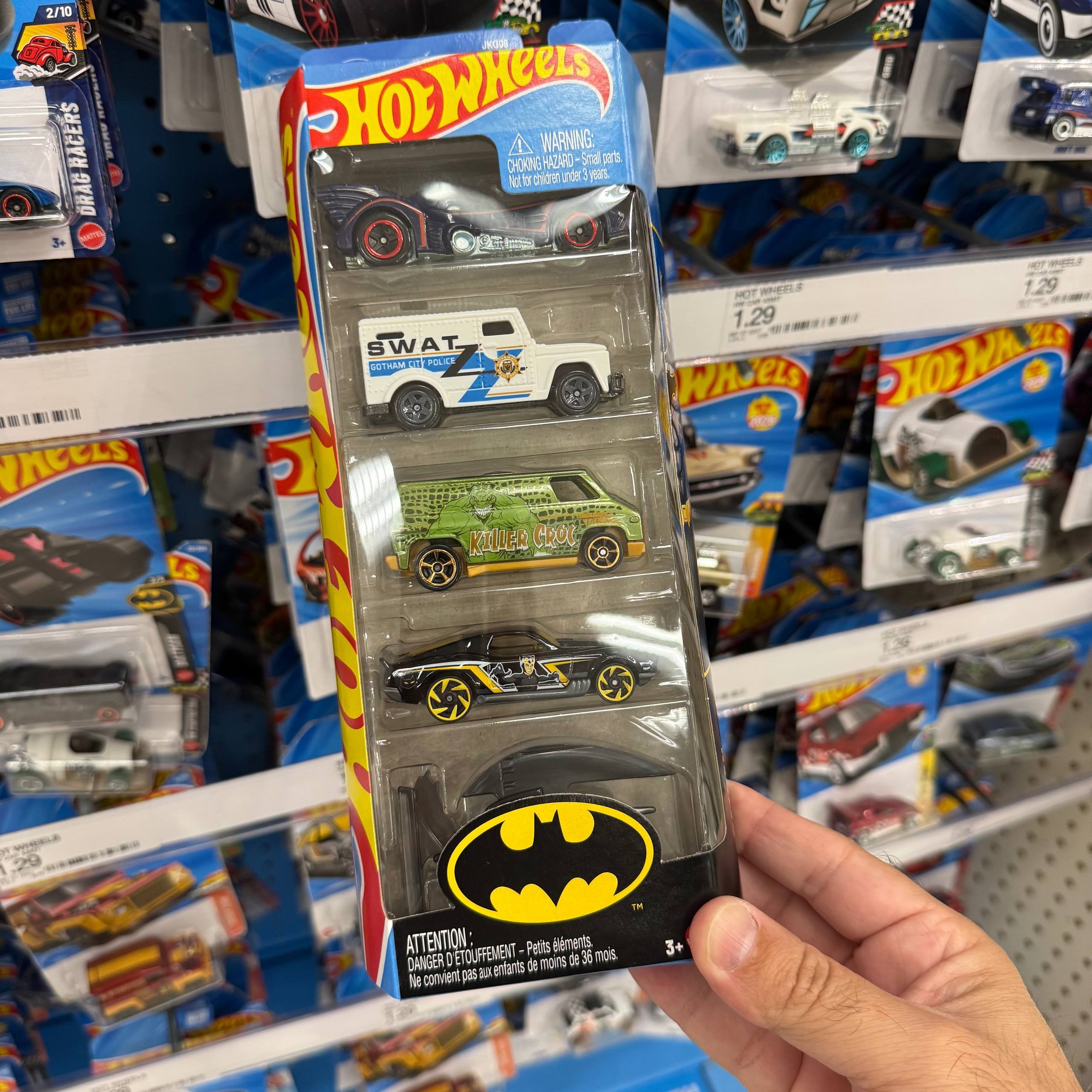 HOT WHEELS