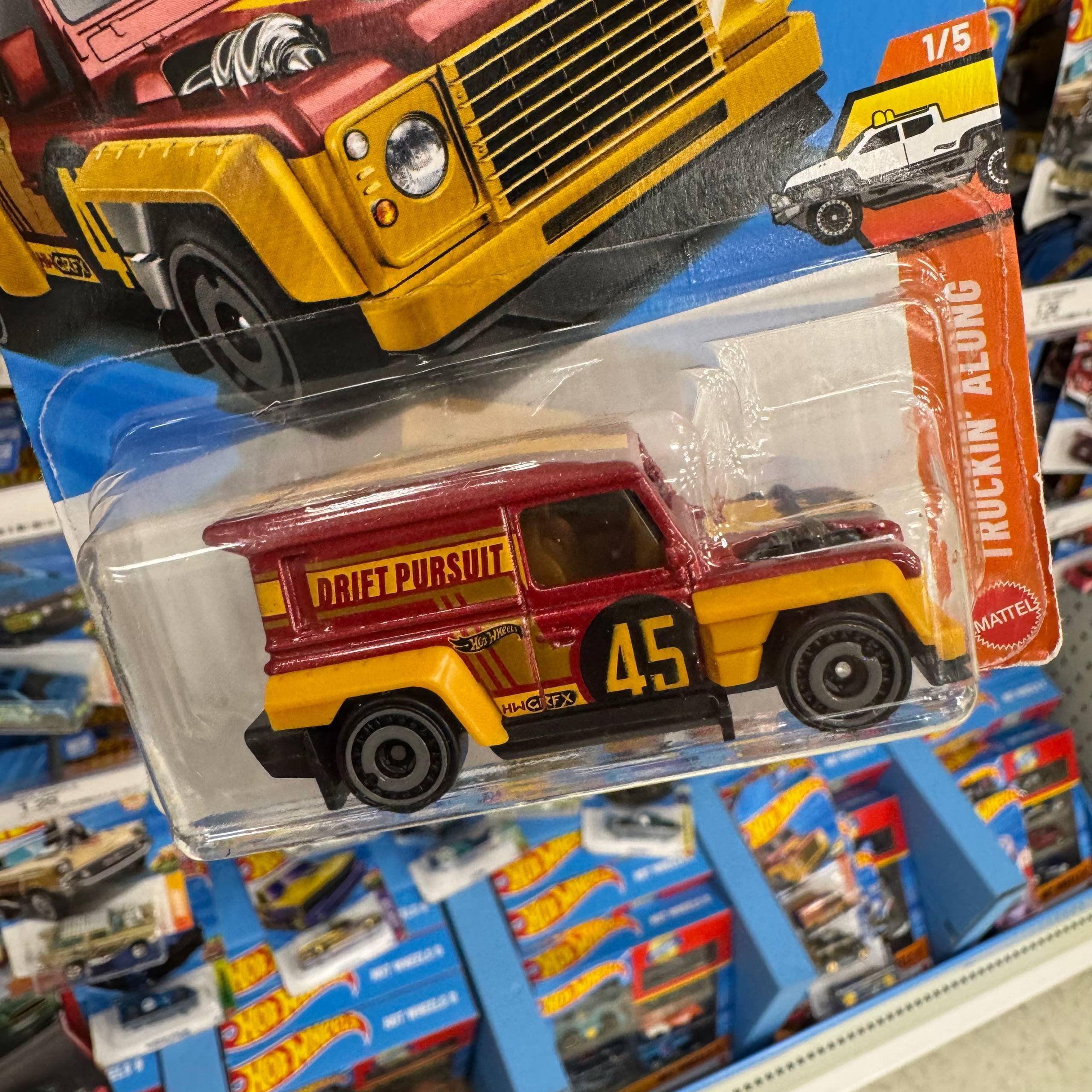 HOT WHEELS
