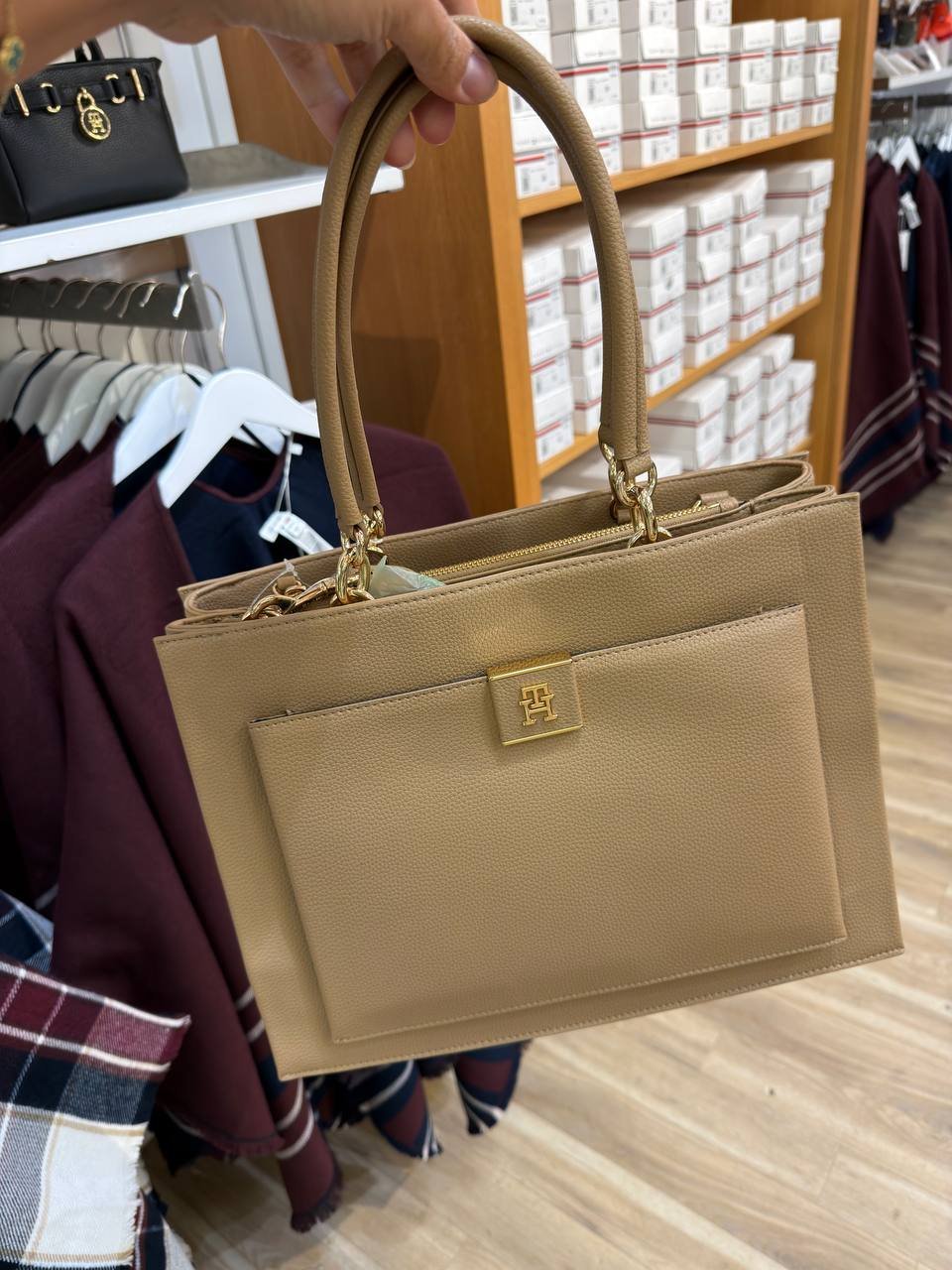 BOLSA DE OMBRO COM ALÇA EXTRA