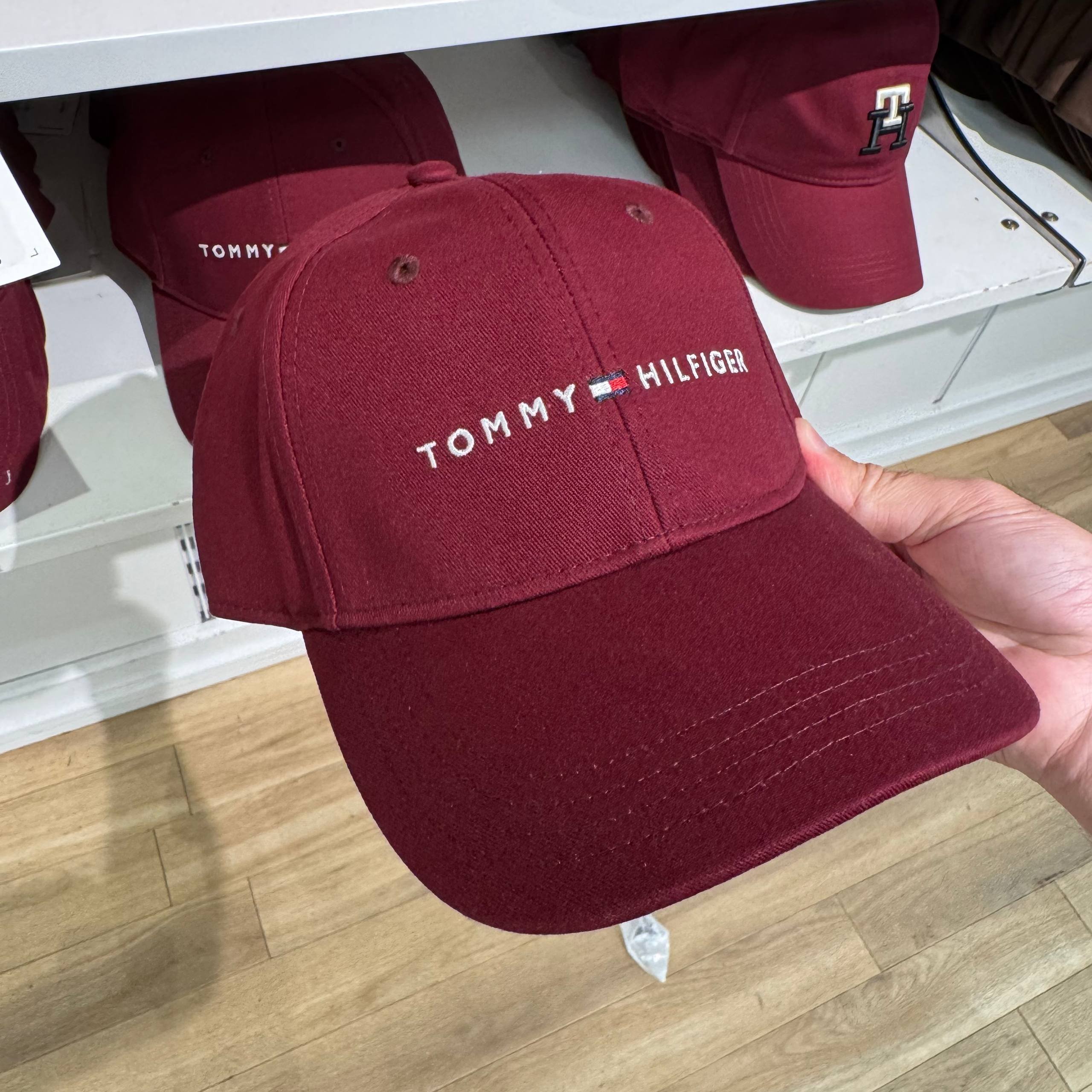 BONÉ