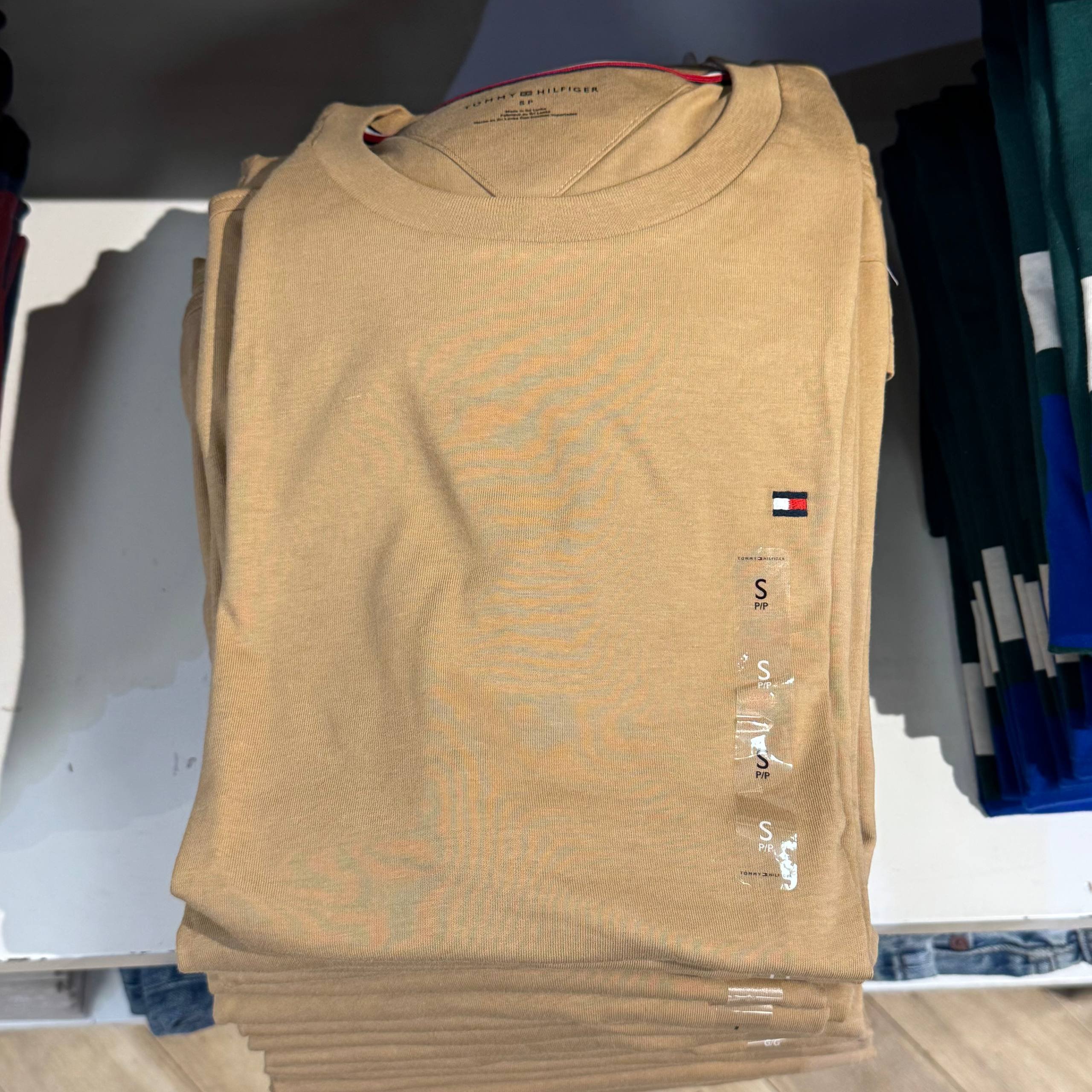 CAMISETA