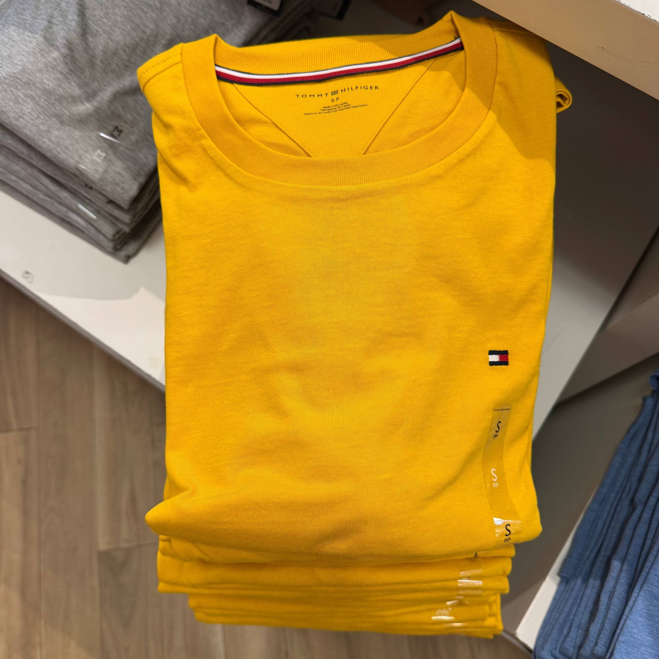 CAMISETA