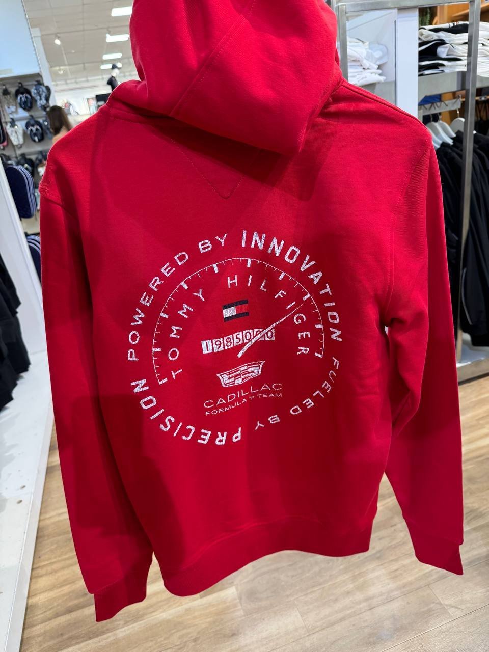 MOLETOM