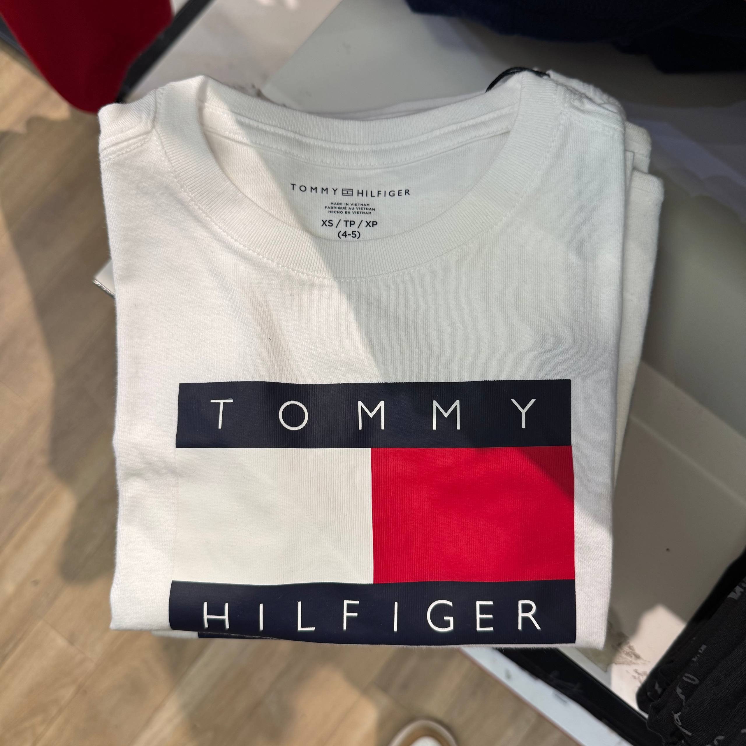 CAMISETA