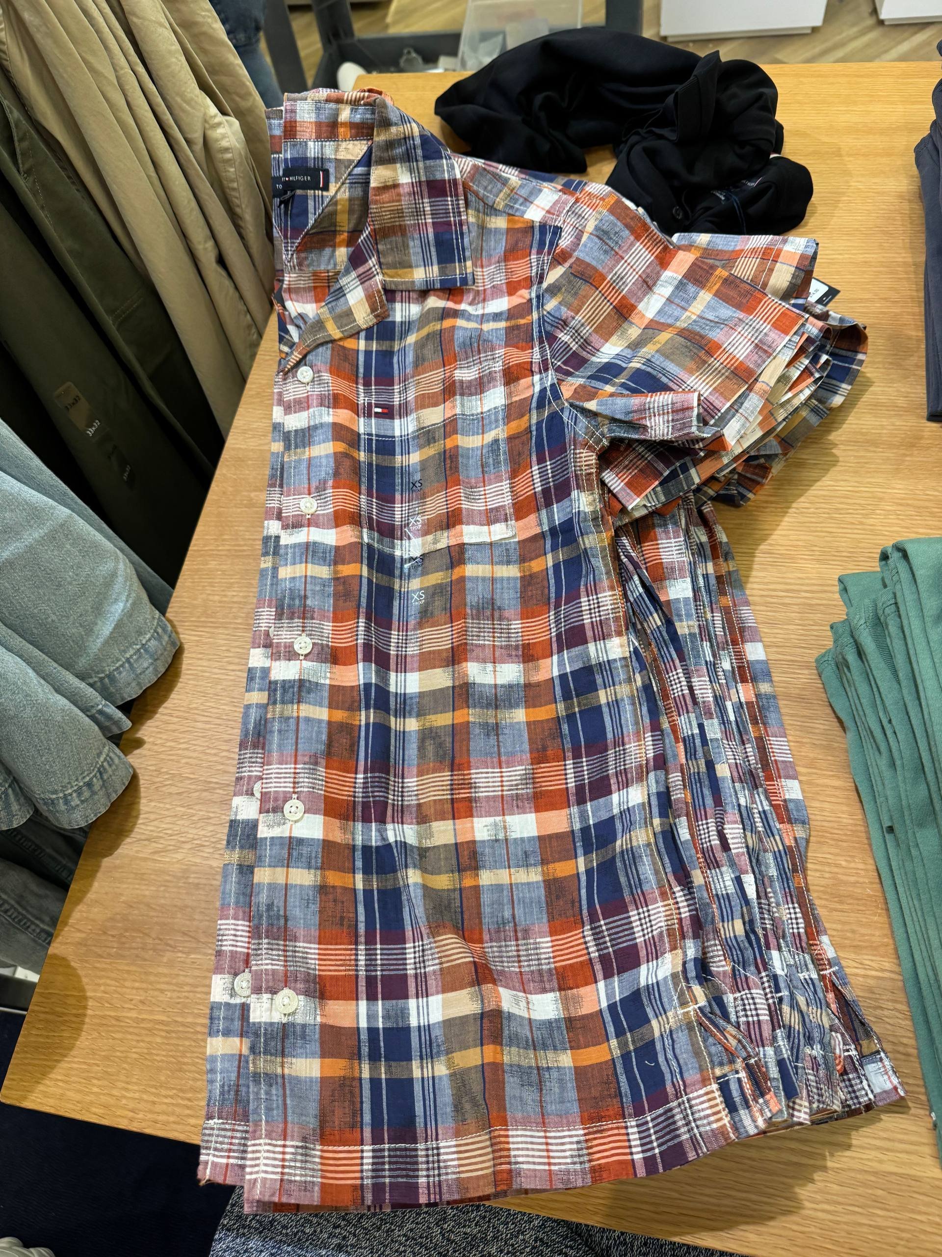 CAMISA