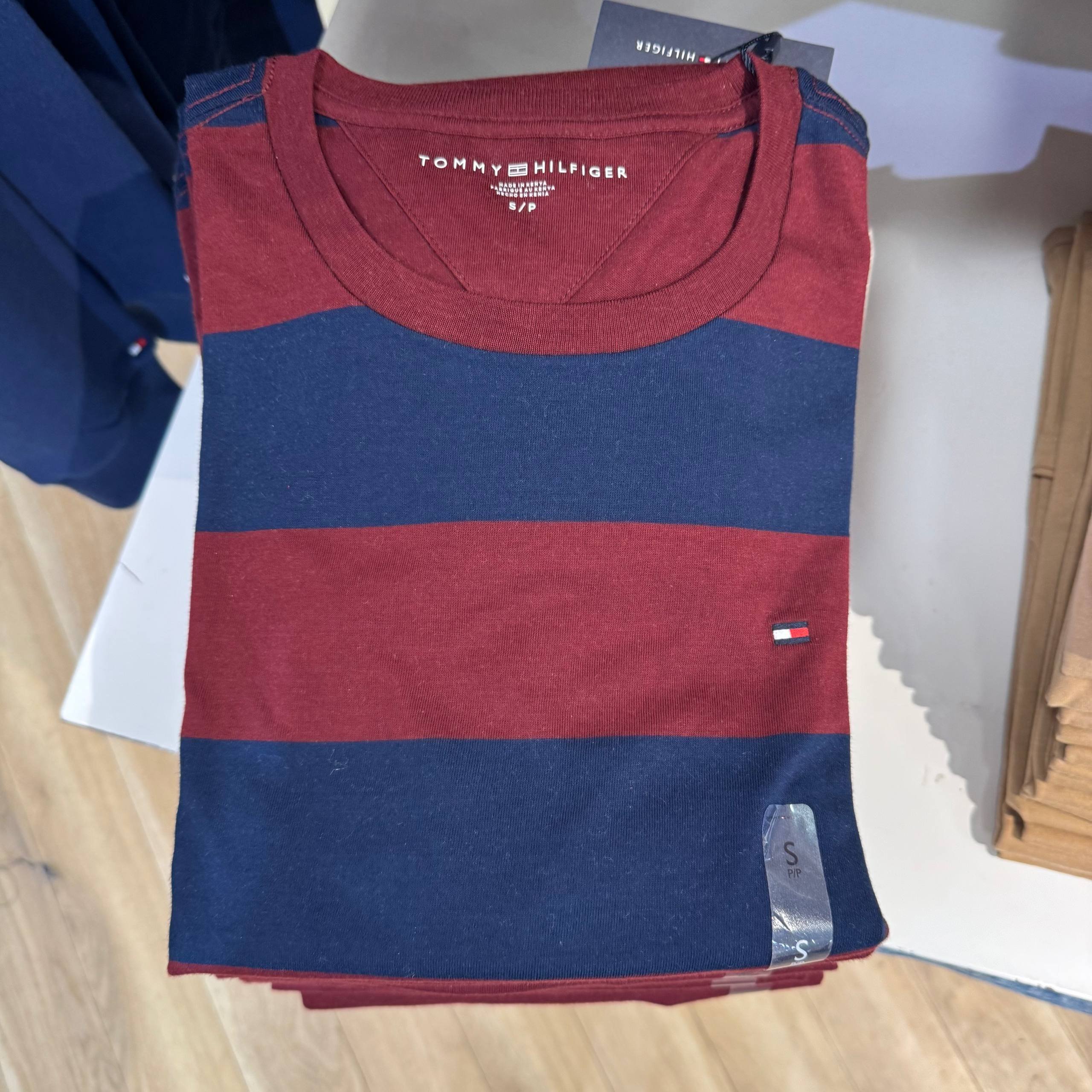 CAMISETA