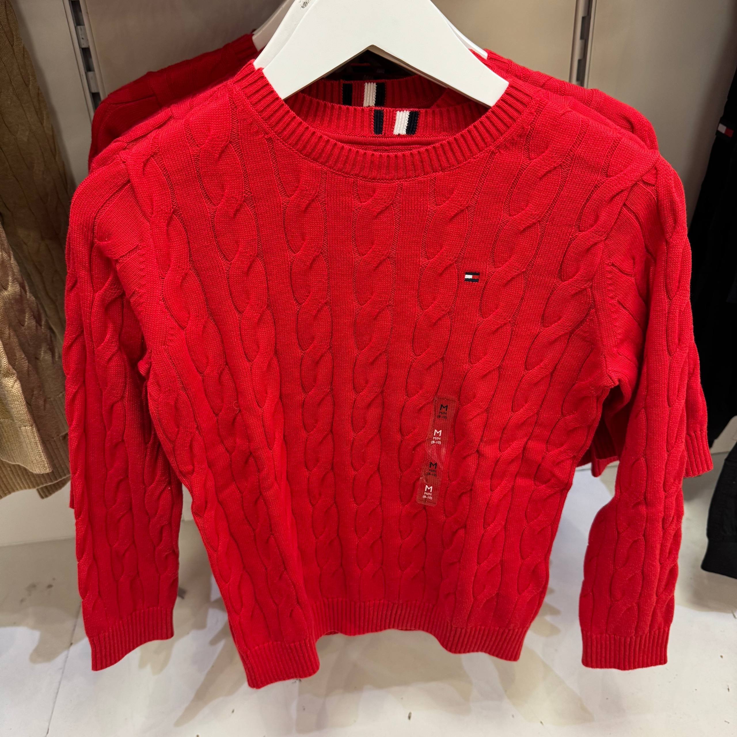 SWEATER