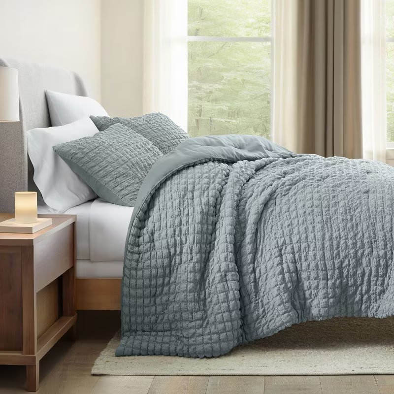 Seersucker Textured Comforter Set, All-Season Down Alternative  Ultra Soft & Lightweight  3PC - Becky Cameron, Willow, King/California King